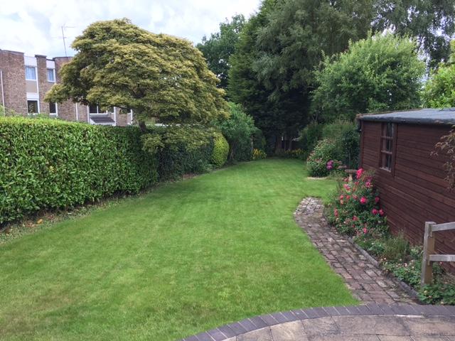 2 bedroom detached bungalow For Sale in Stockport - Property photograph.