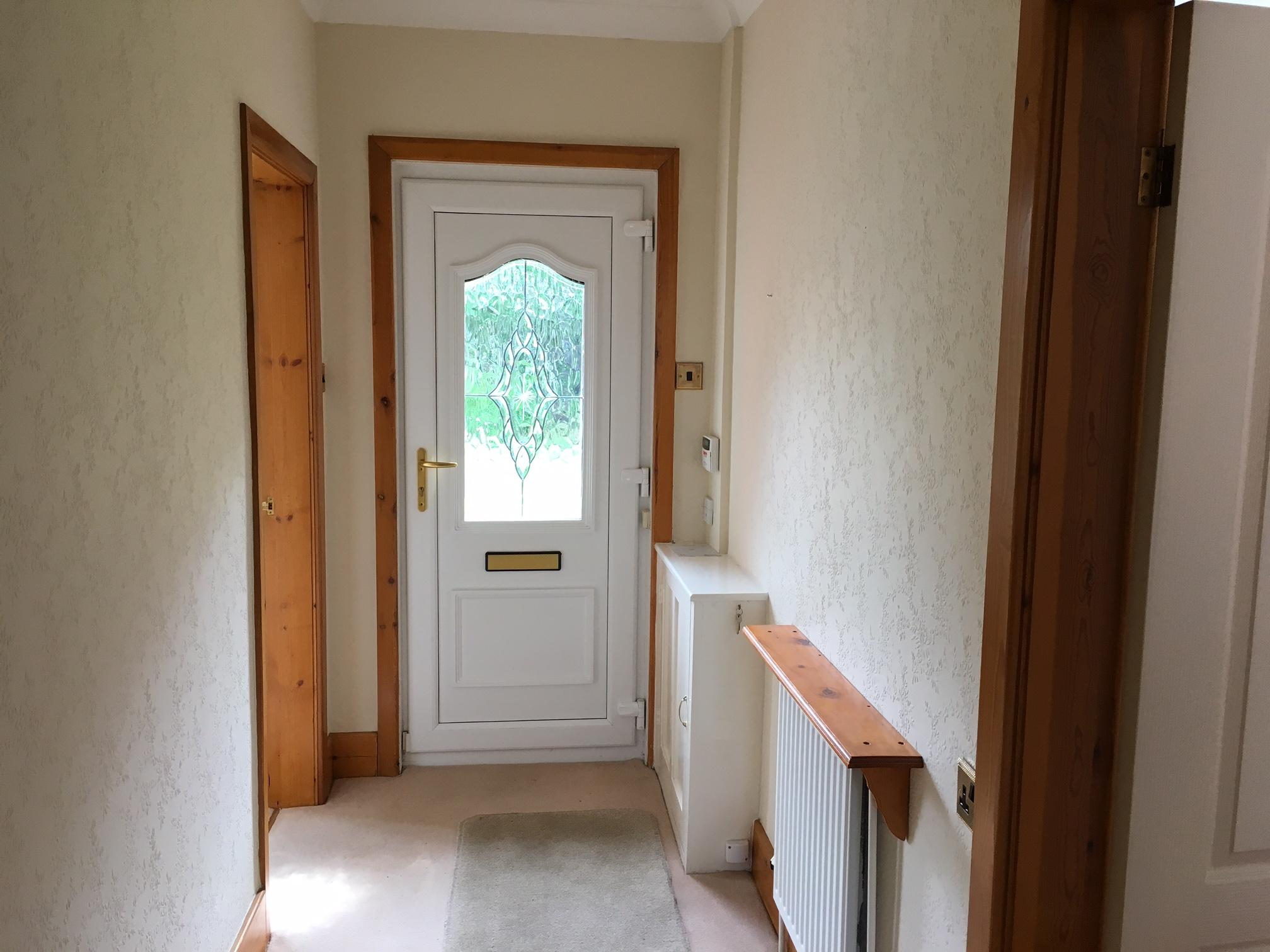 2 bedroom detached bungalow For Sale in Stockport - Photograph 5.