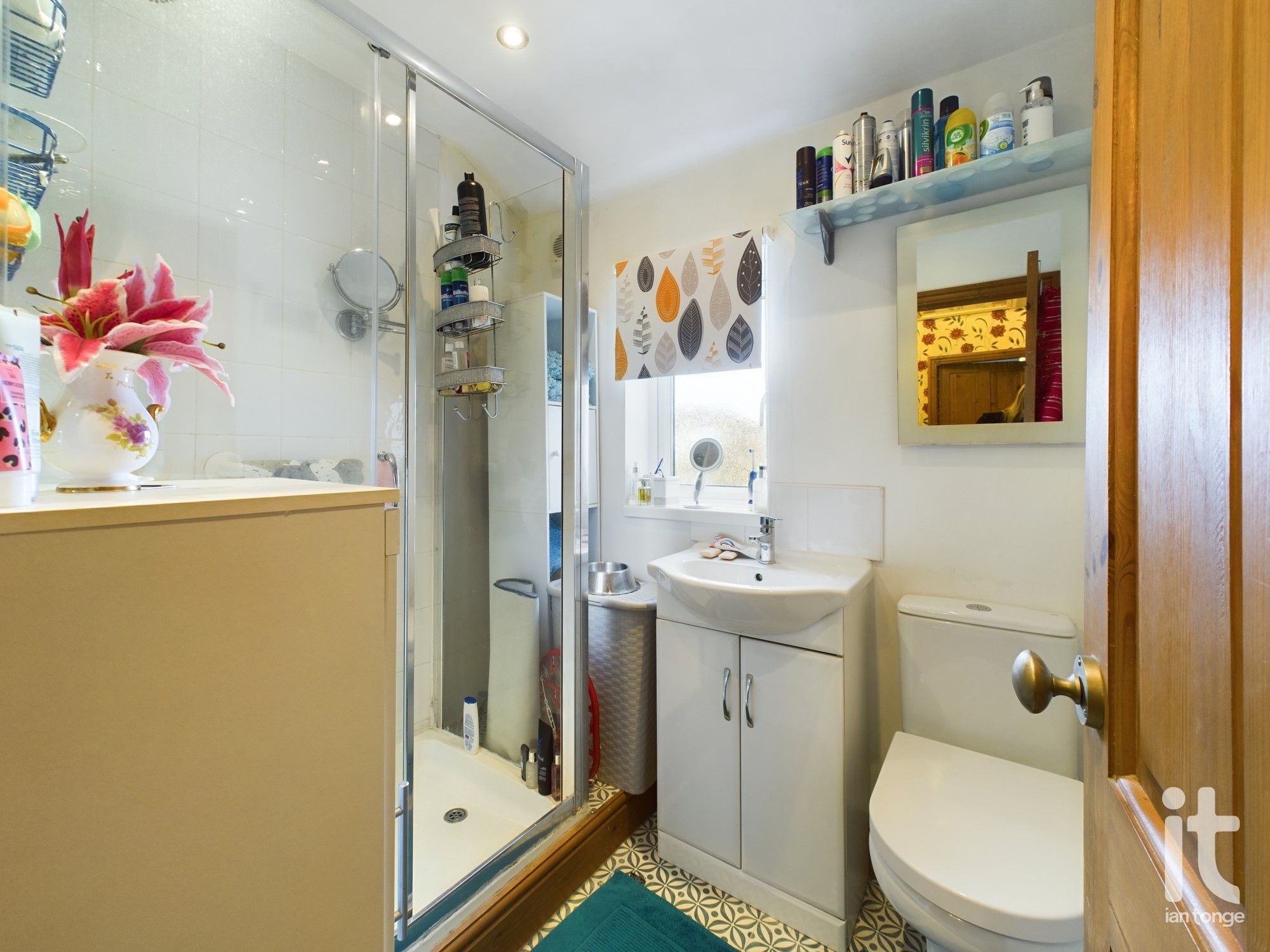 2 bedroom mid terraced house To Let in Stockport - Photograph 17.