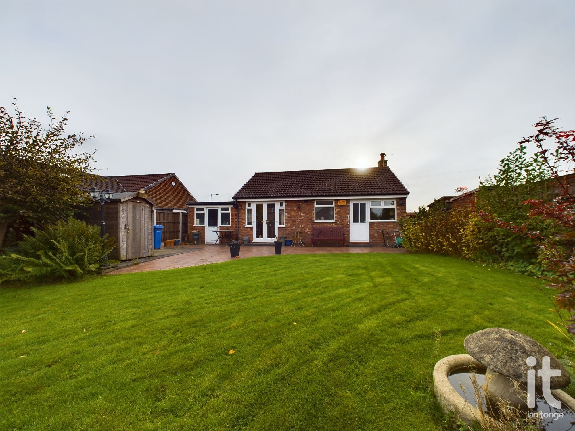 2 bedroom detached bungalow Sold in Stockport - Photograph 14.