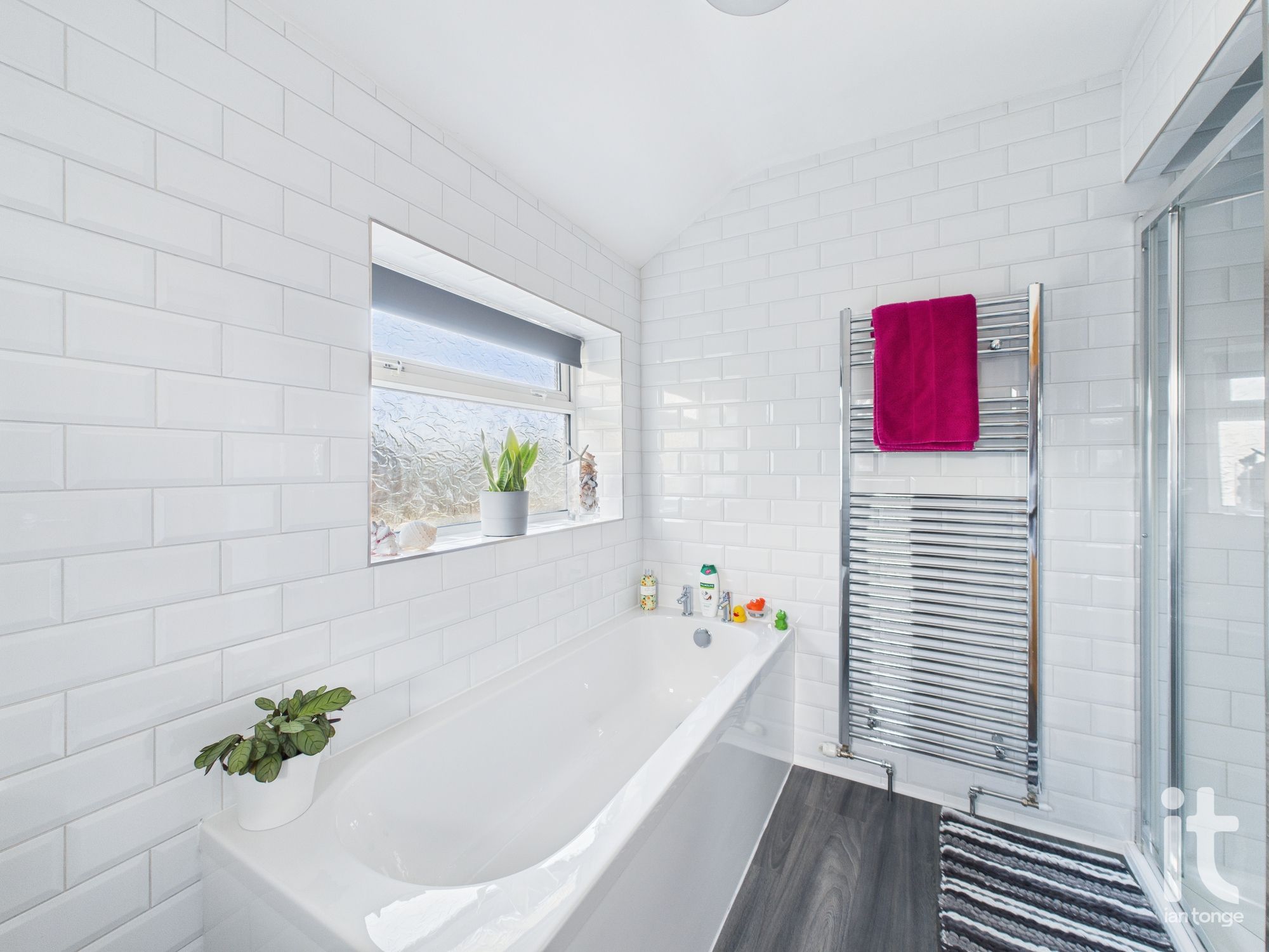 3 bedroom semi-detached house For Sale in Stockport - Photograph 16.