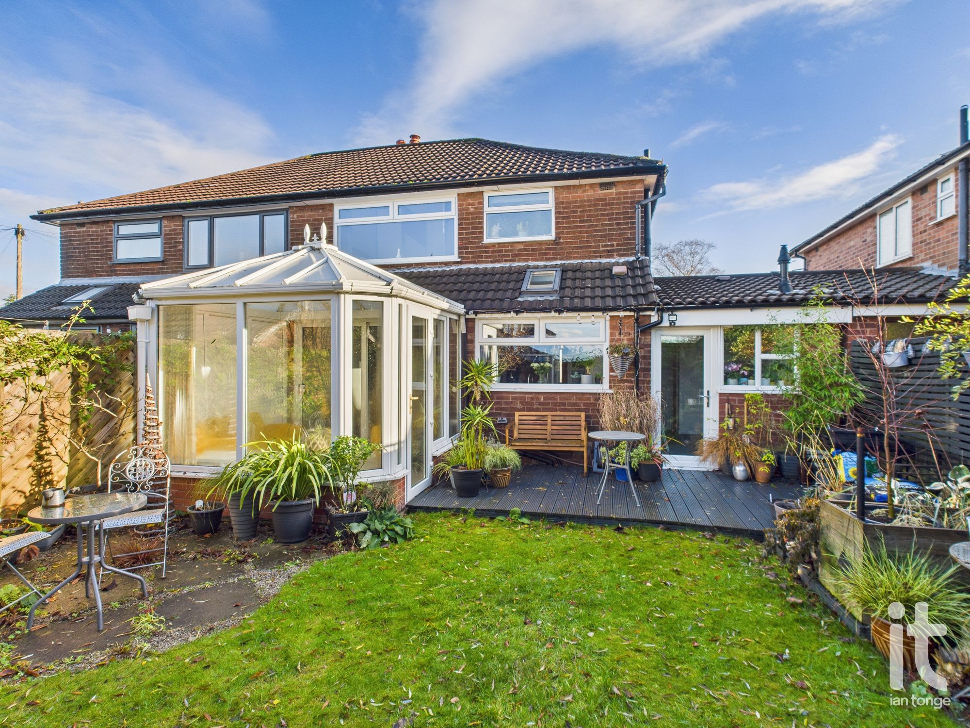 3 bedroom semi-detached house For Sale in Stockport - Photograph 18.