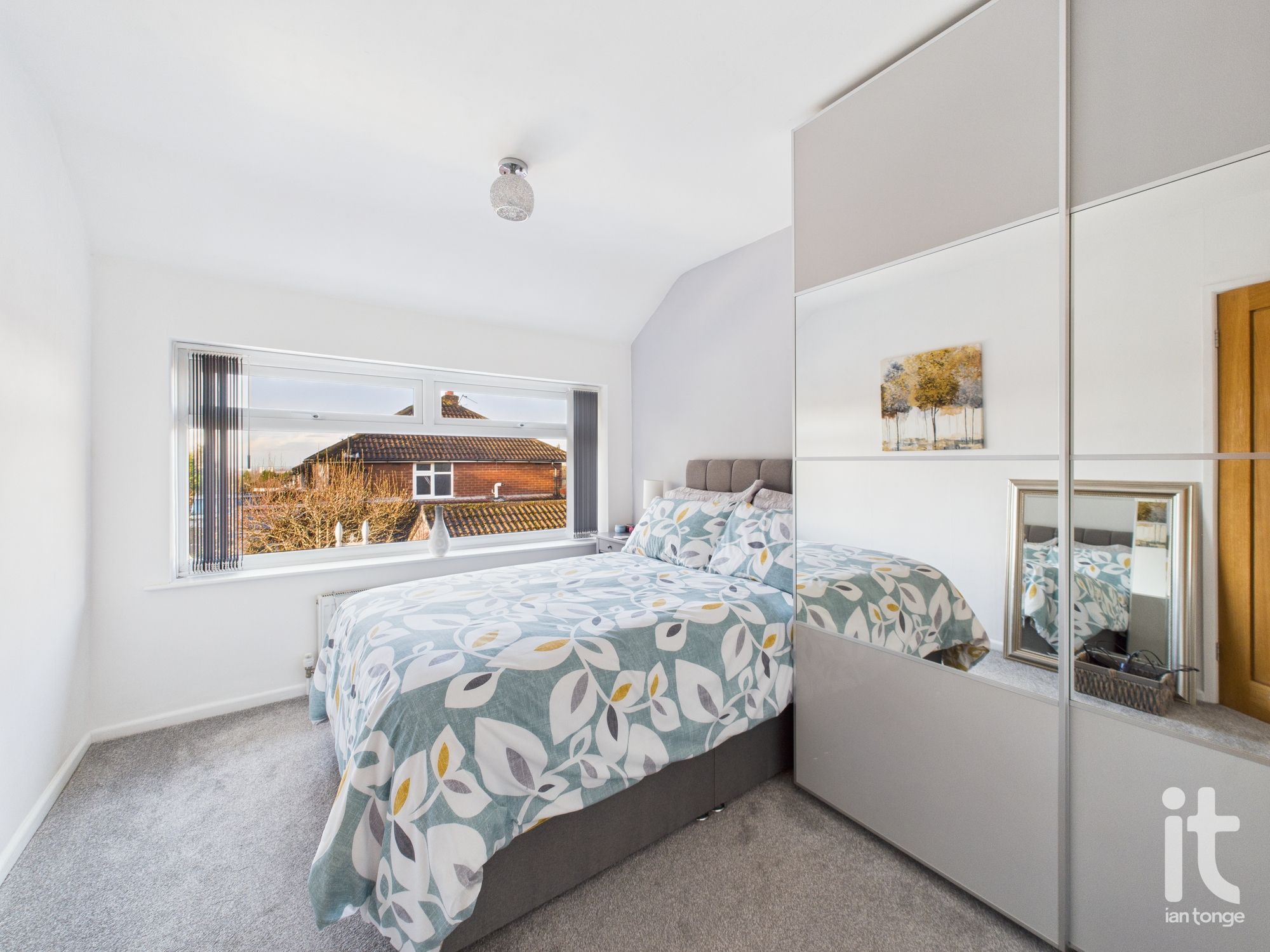 3 bedroom semi-detached house For Sale in Stockport - Photograph 14.