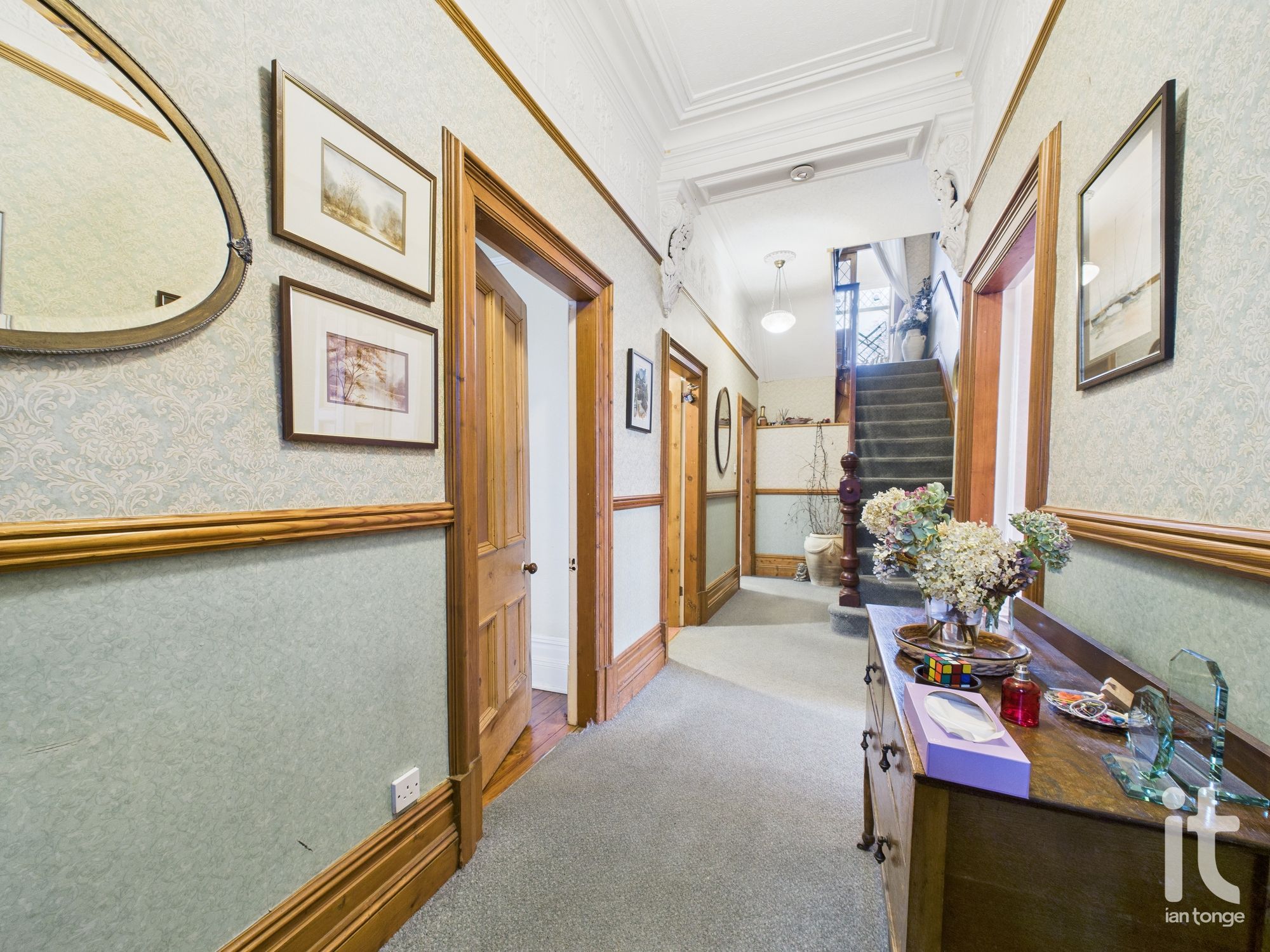 5 bedroom detached house For Sale in Stockport - Photograph 7.