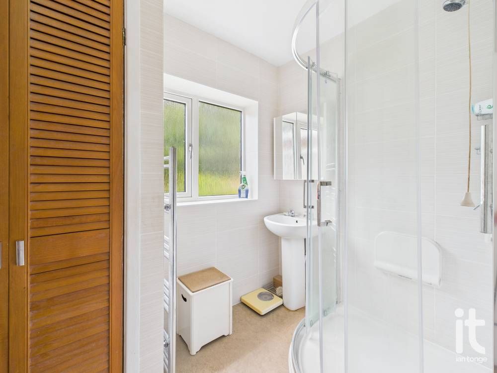 3 bedroom detached house For Sale in Stockport - Photograph 17.