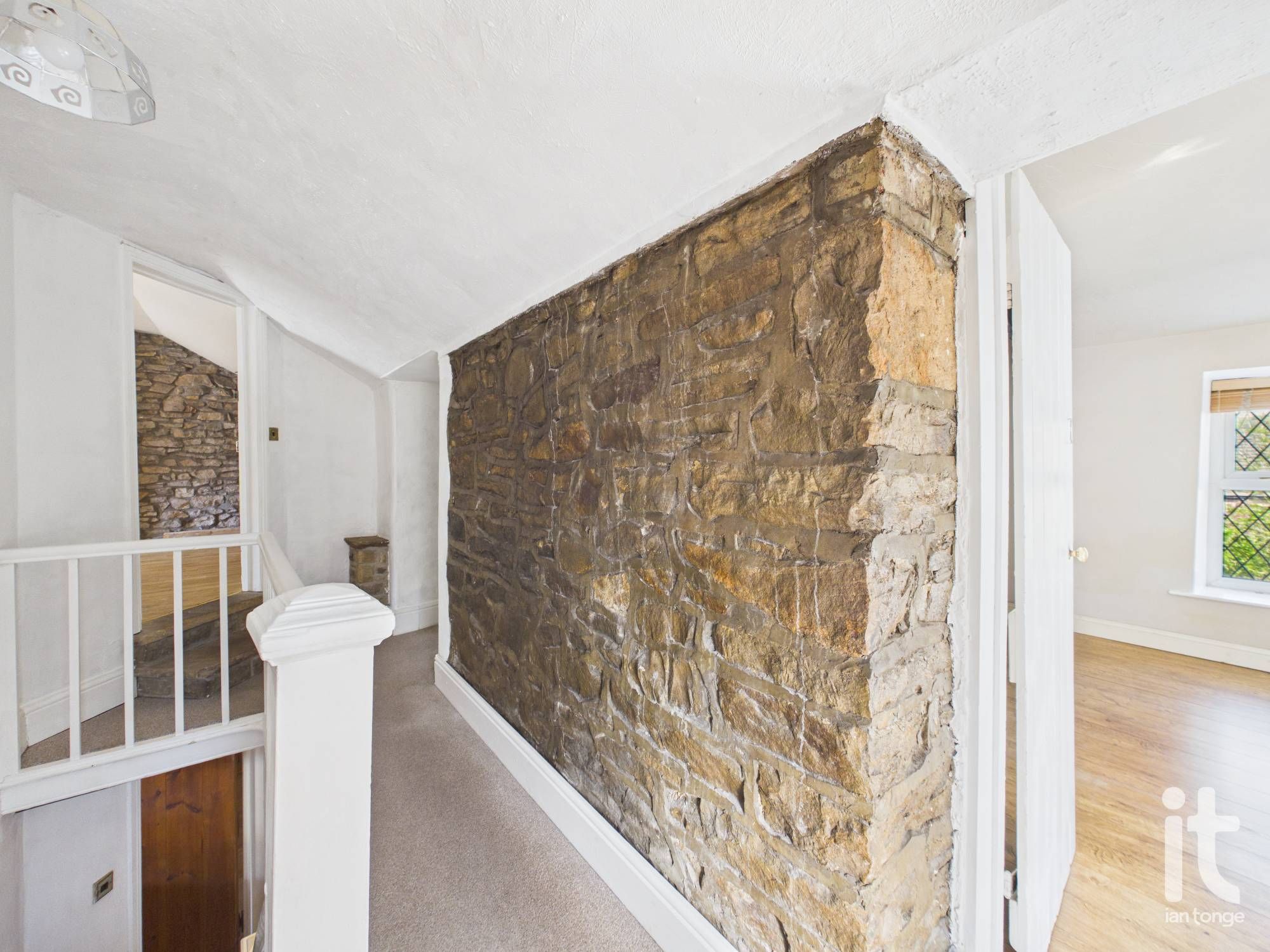 4 bedroom detached house For Sale in High Peak - Photograph 13.