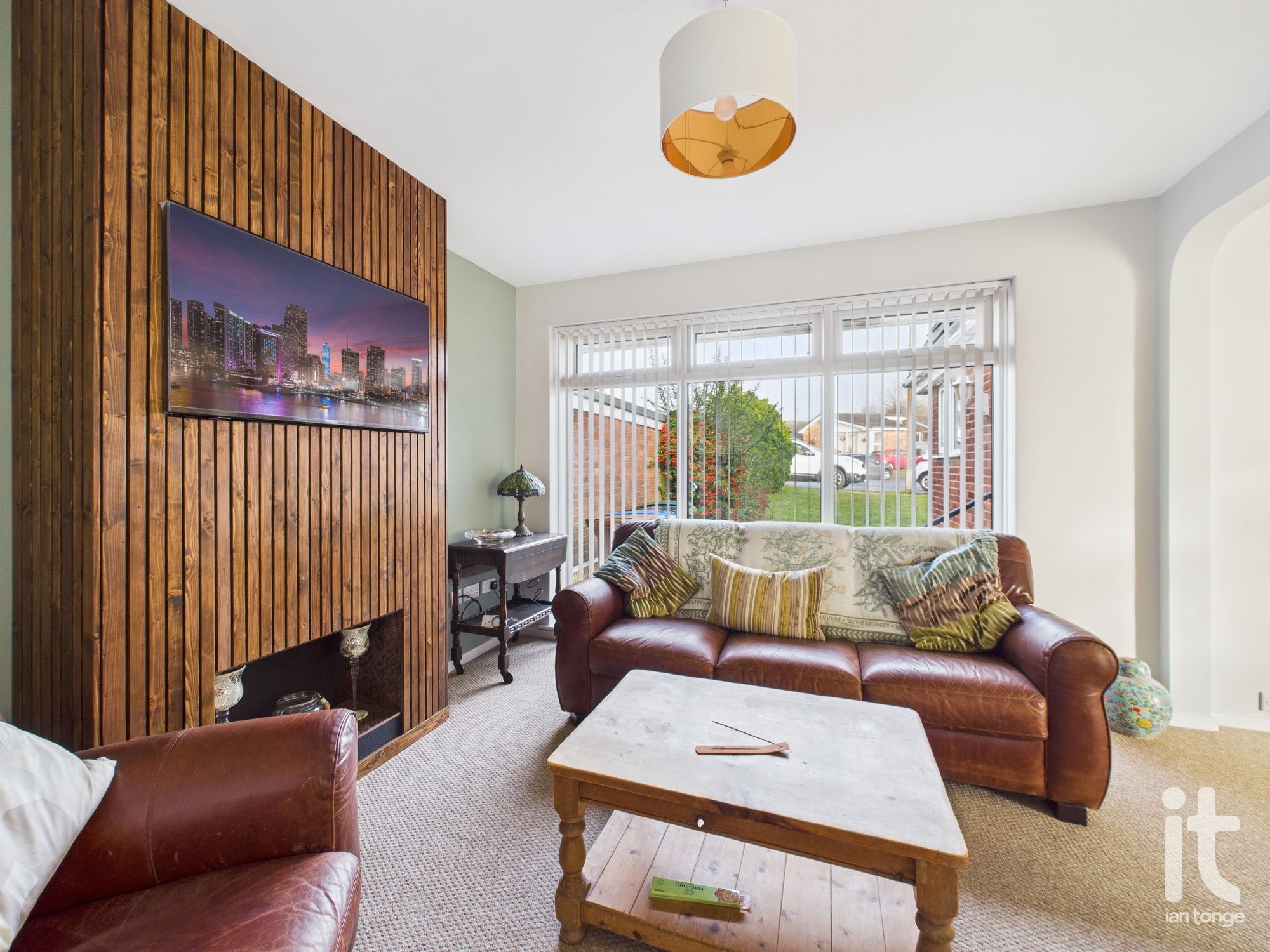 3 bedroom link detached bungalow For Sale in Stockport - Photograph 15.