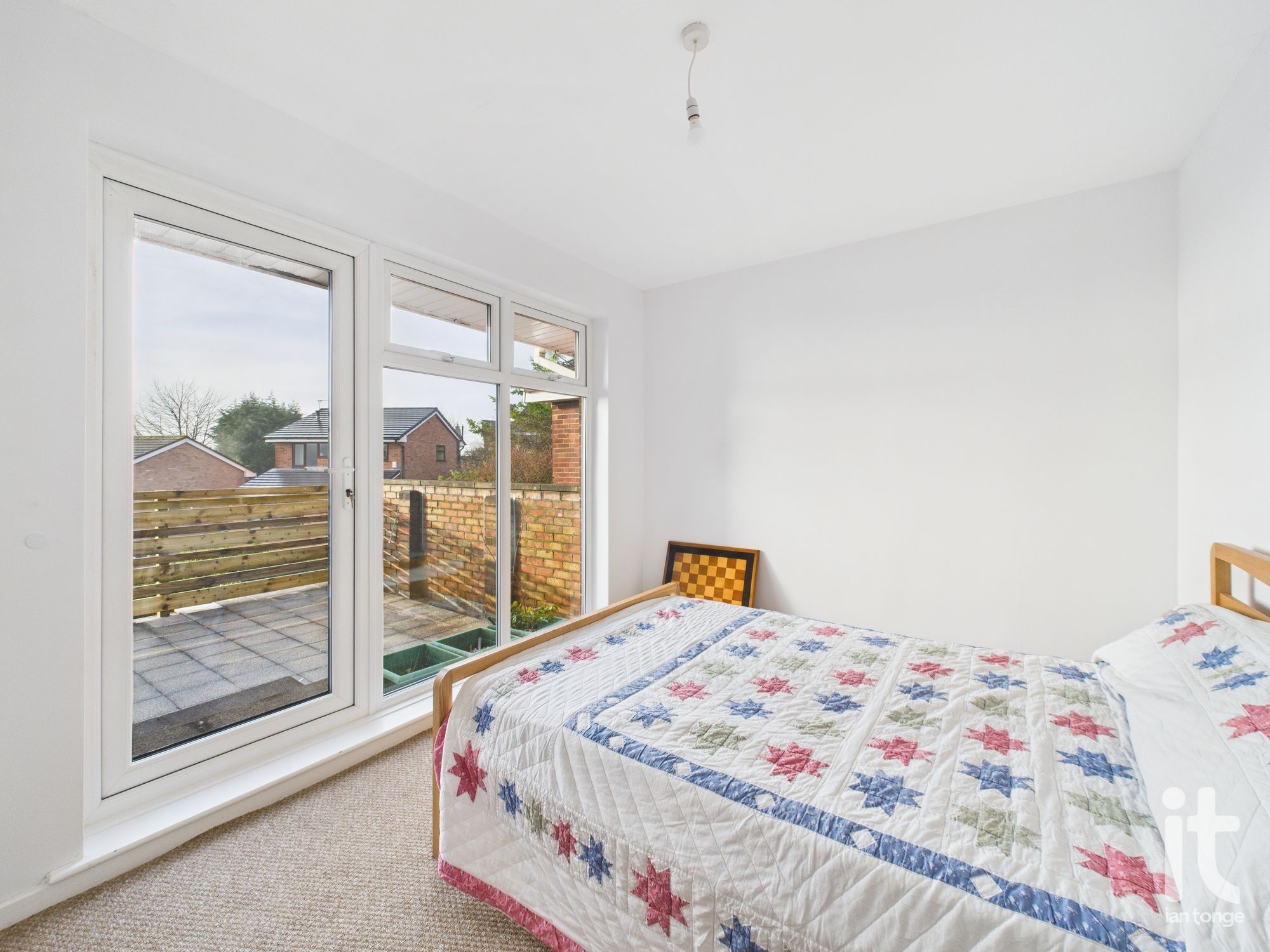 3 bedroom link detached bungalow For Sale in Stockport - Photograph 20.