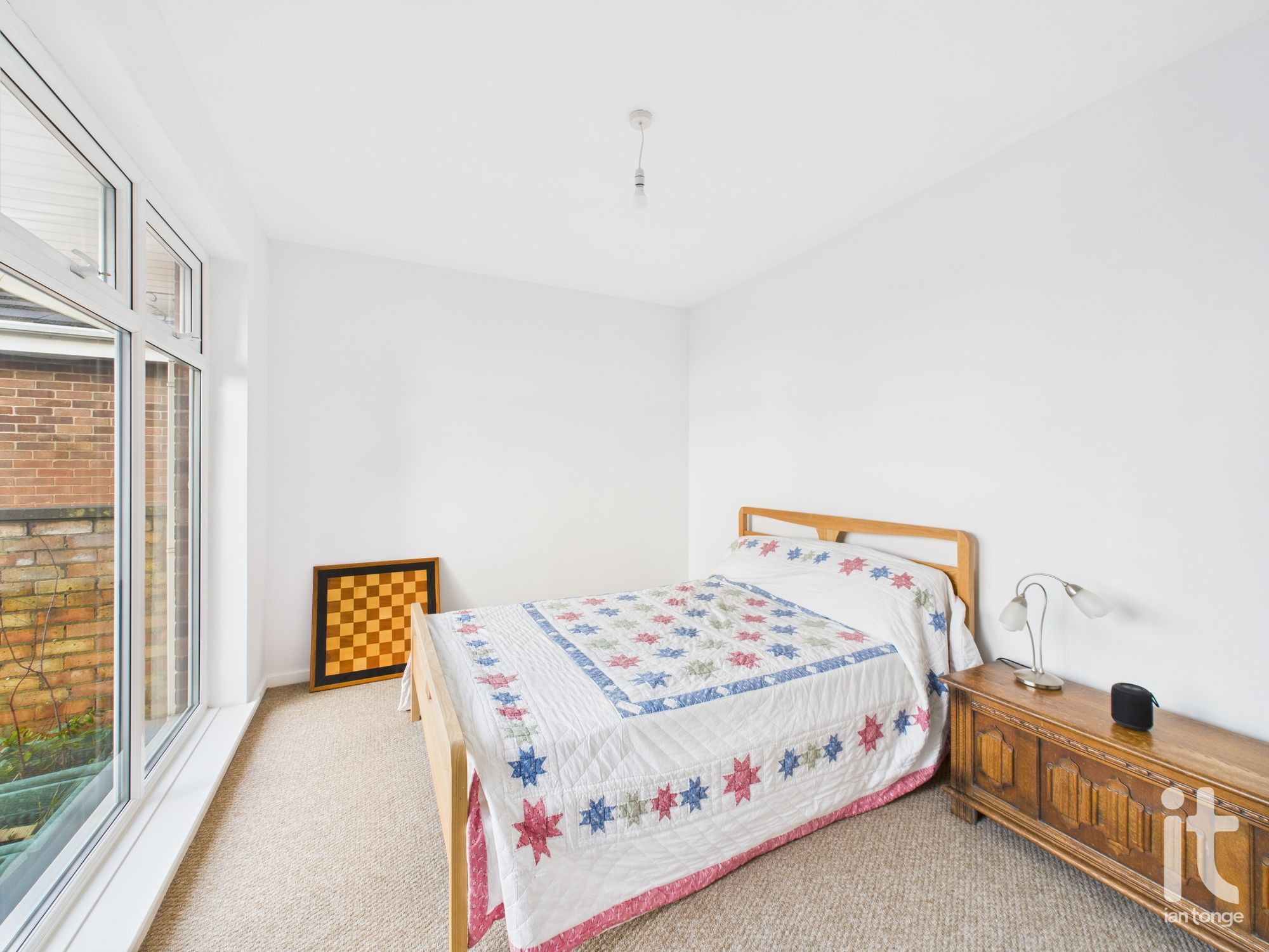 3 bedroom link detached bungalow For Sale in Stockport - Photograph 17.