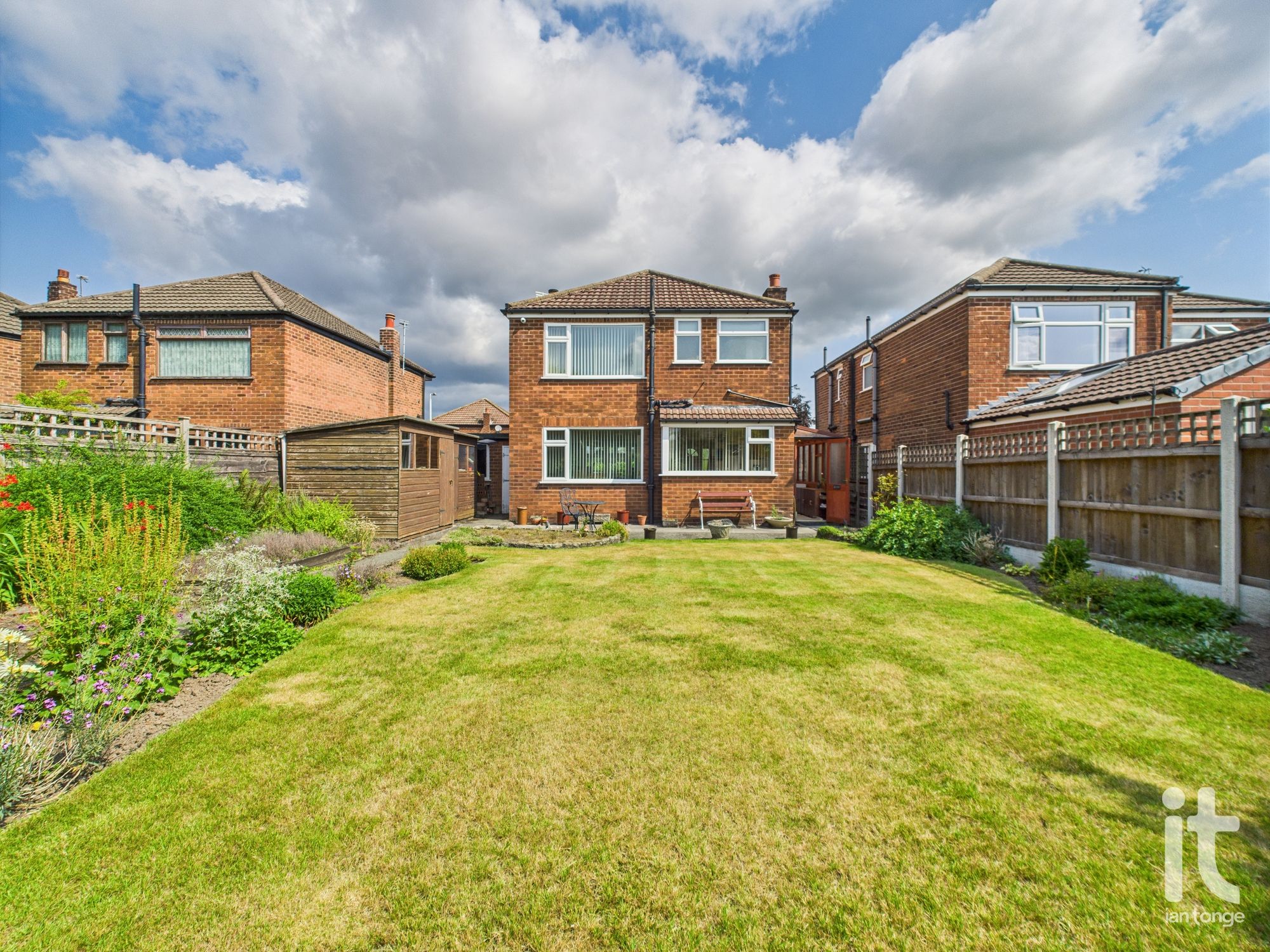 3 bedroom link detached house For Sale in Stockport - Photograph 21.