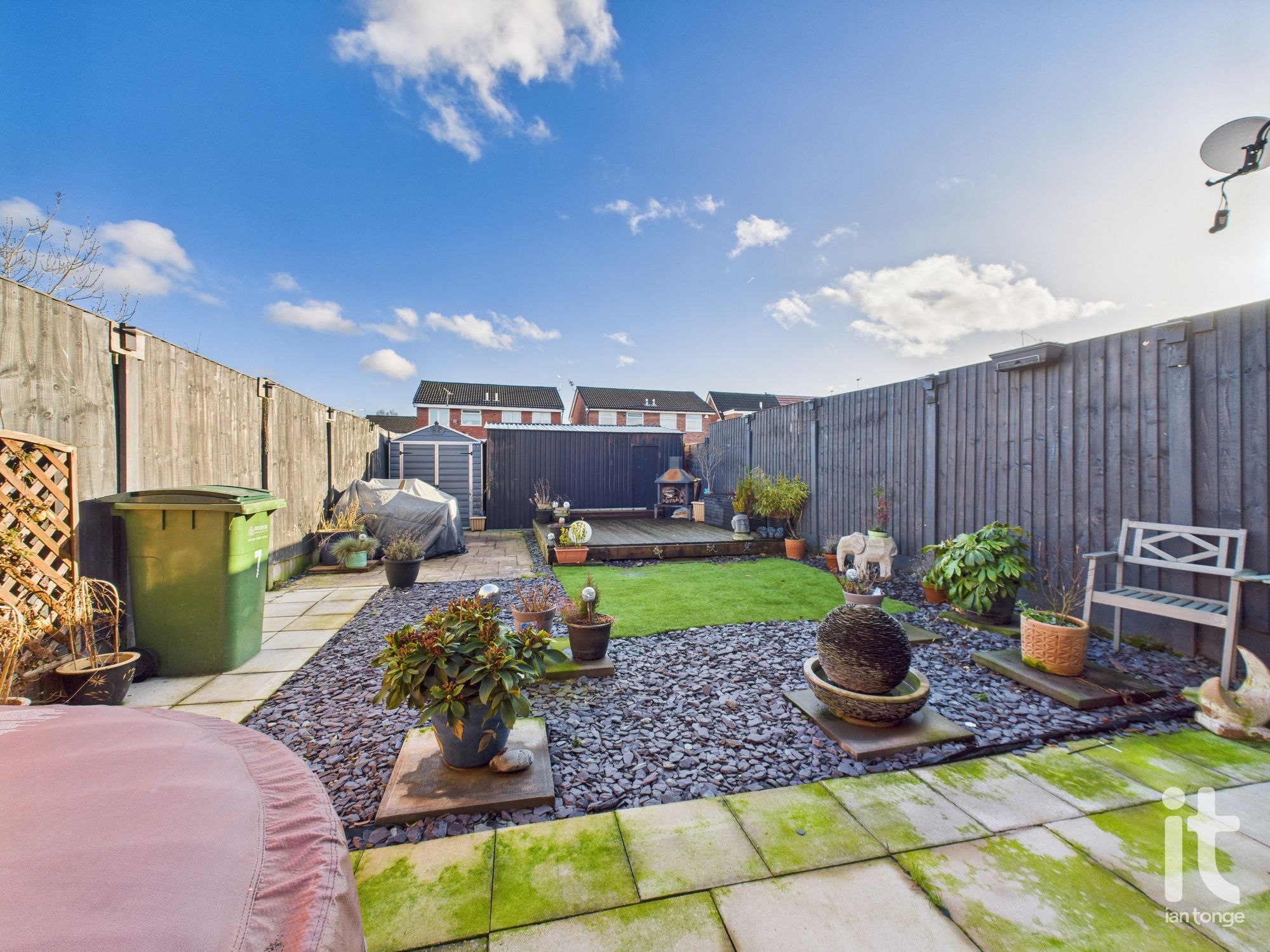 3 bedroom semi-detached house For Sale in Stockport - Photograph 2.