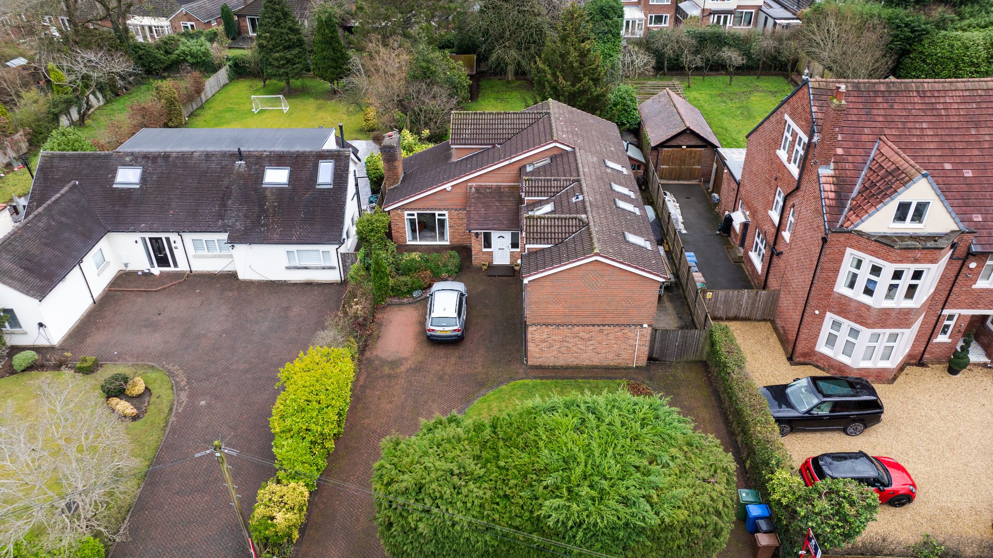 6 bedroom detached house For Sale in Stockport - Photograph 49.
