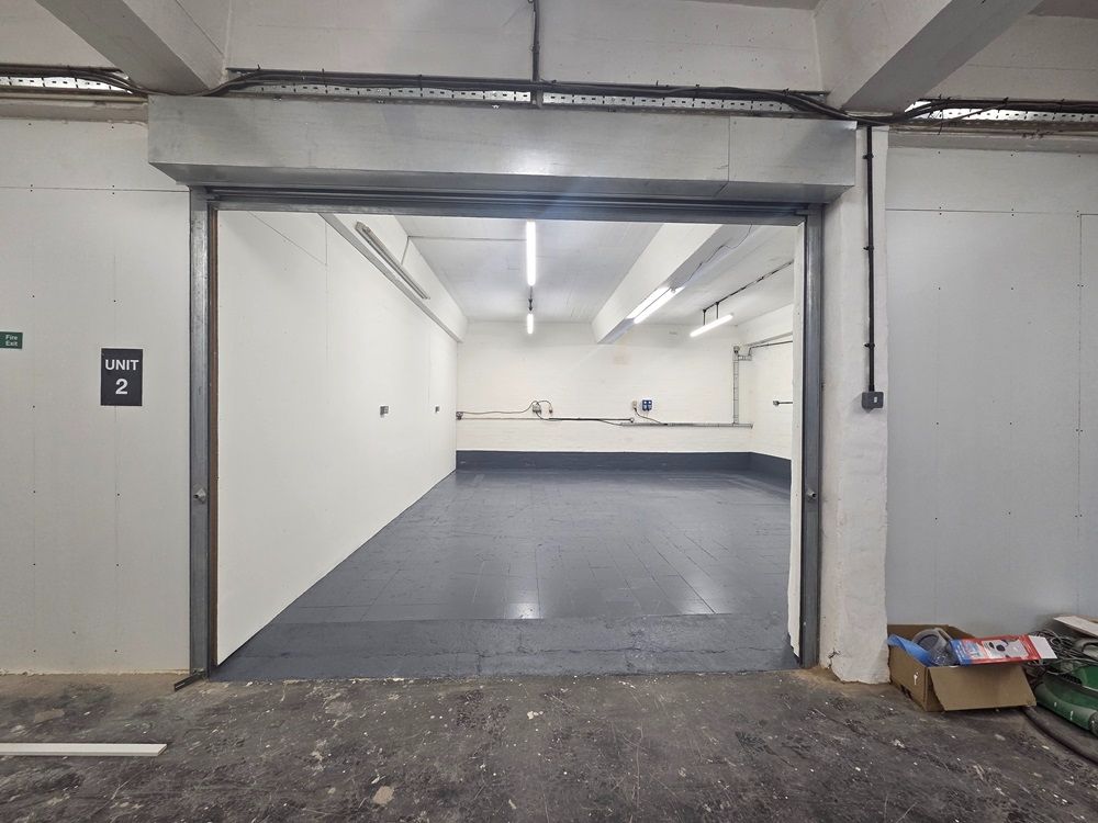 Industrial Units To Let in Stockport - Photograph 10.
