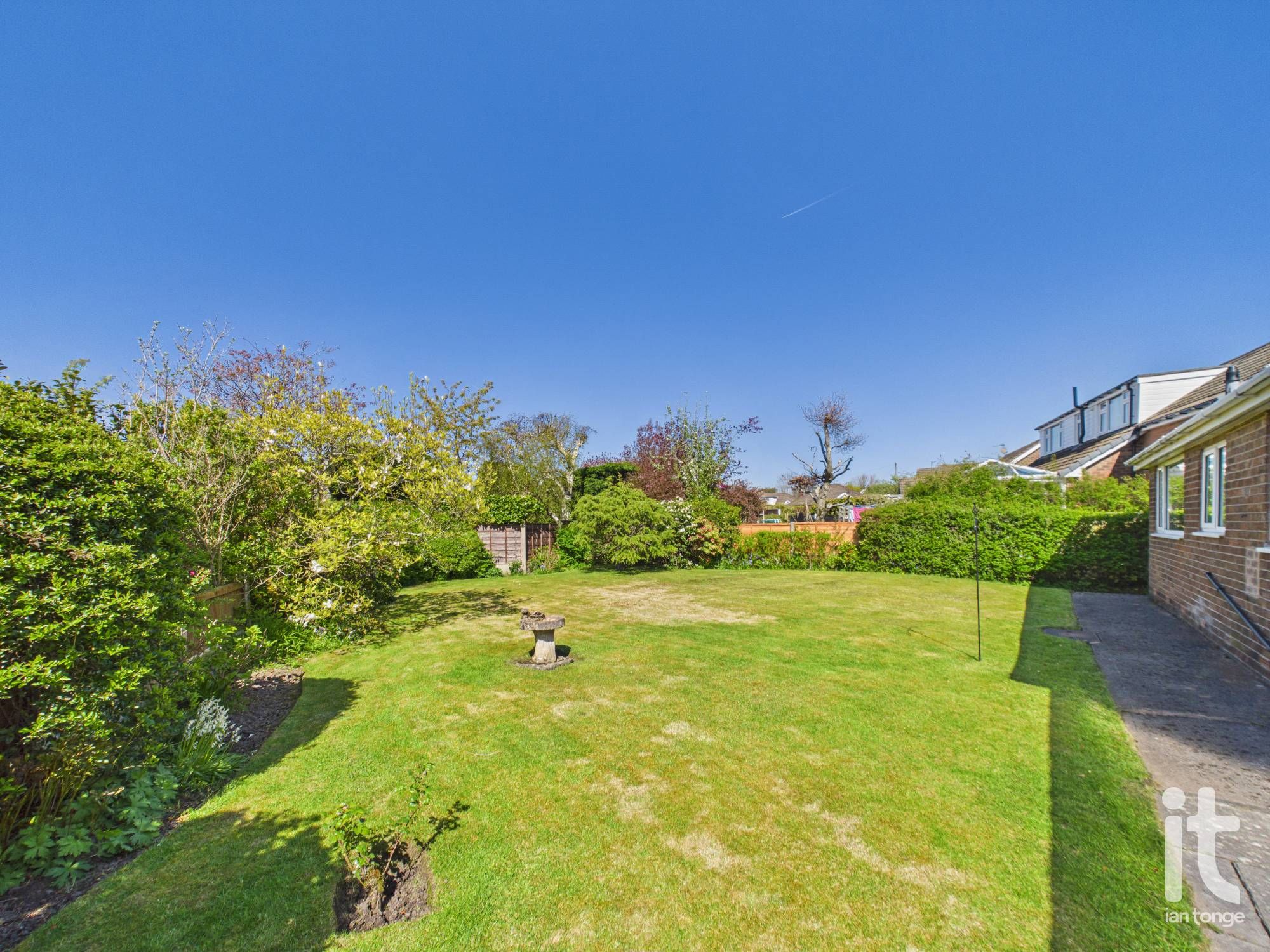 3 bedroom detached bungalow For Sale in Stockport - Property photograph.