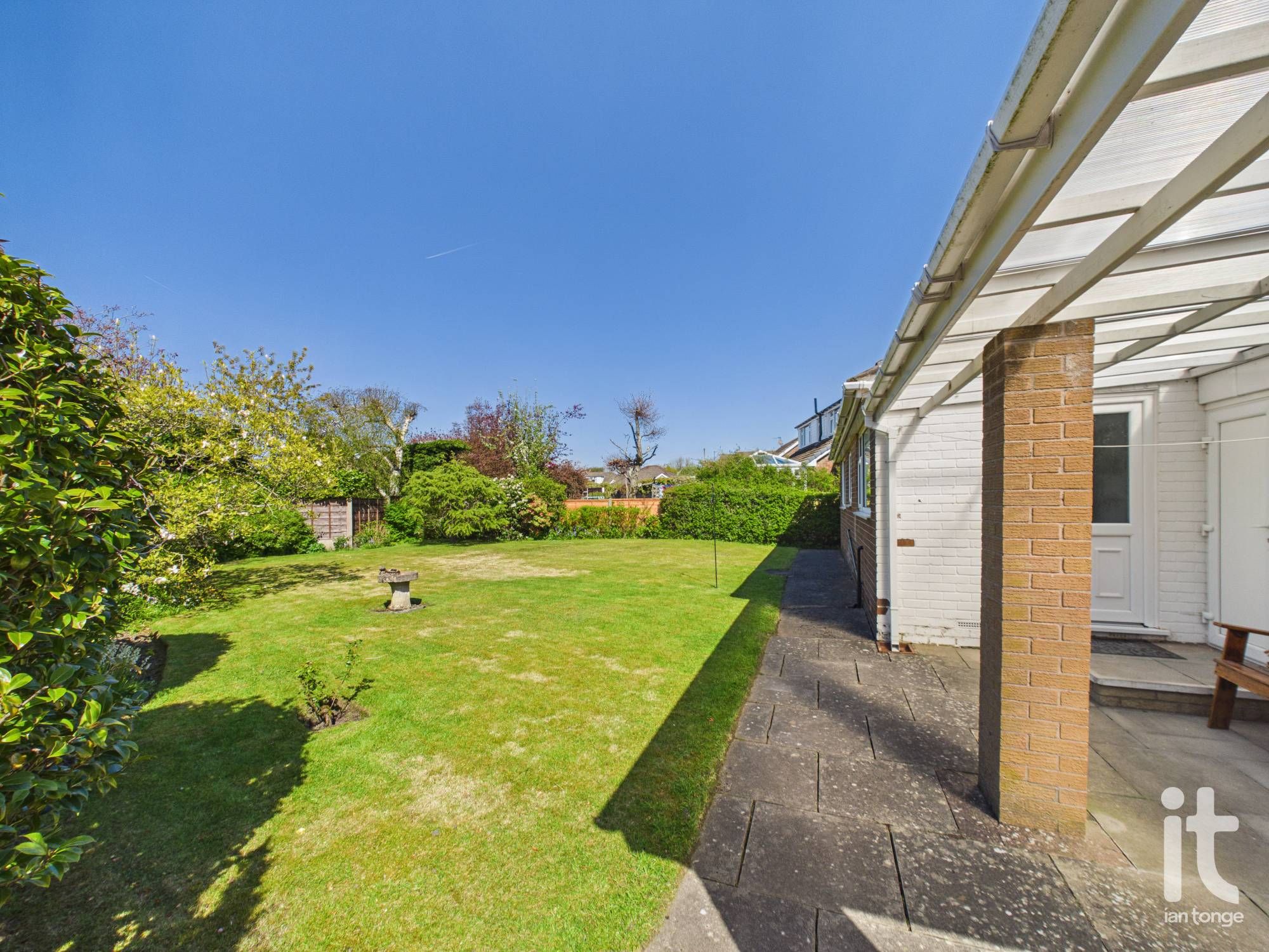 3 bedroom detached bungalow For Sale in Stockport - Photograph 12.