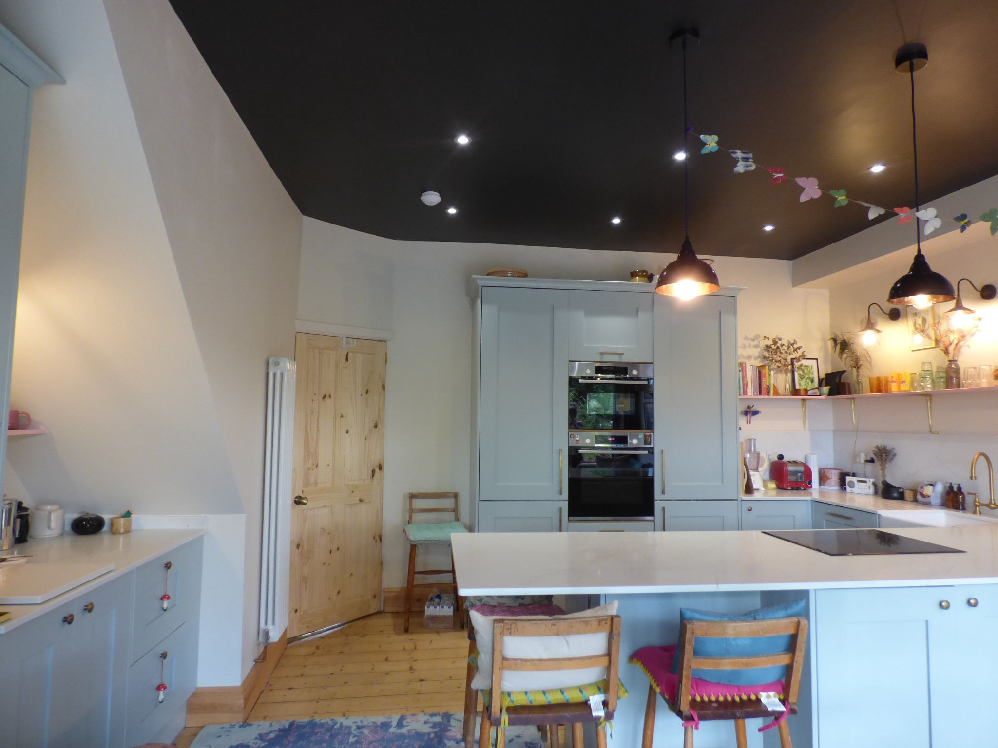 3 bedroom semi-detached house To Let in Stockport - Photograph 3.