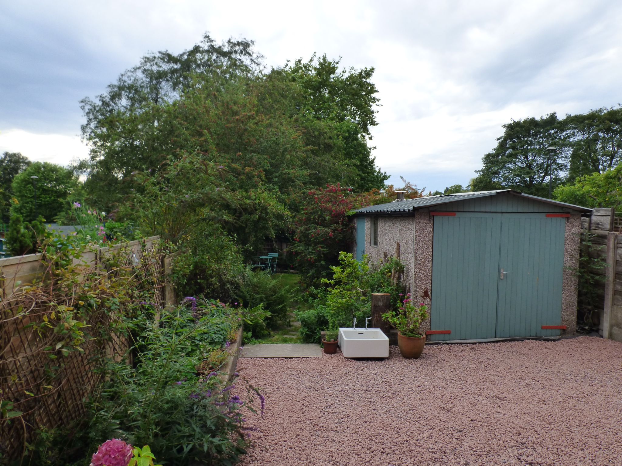 3 bedroom semi-detached house To Let in Stockport - Photograph 7.