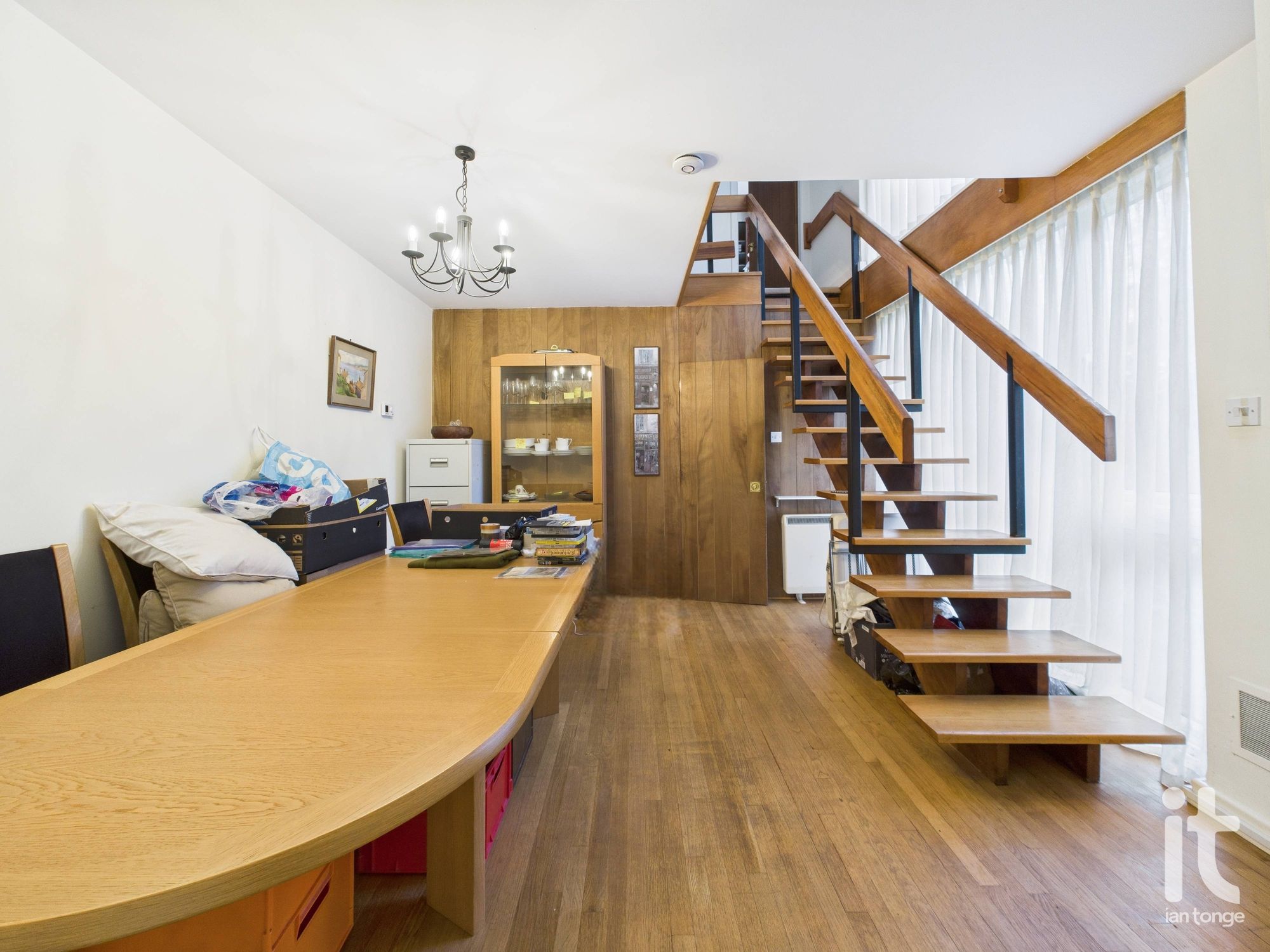 4 bedroom detached house For Sale in Cheshire East - Photograph 13.