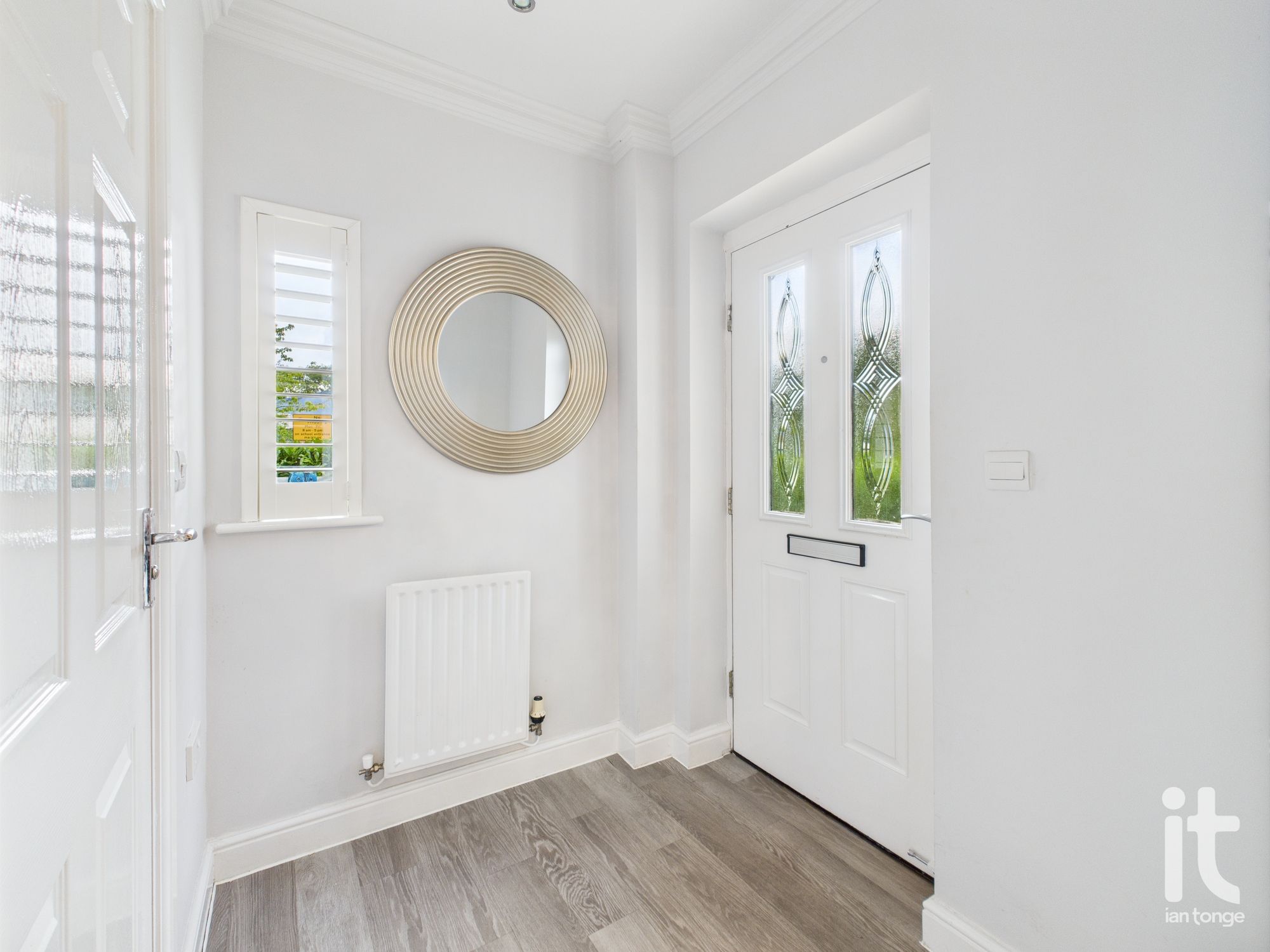 5 bedroom detached house For Sale in Stockport - Photograph 5.
