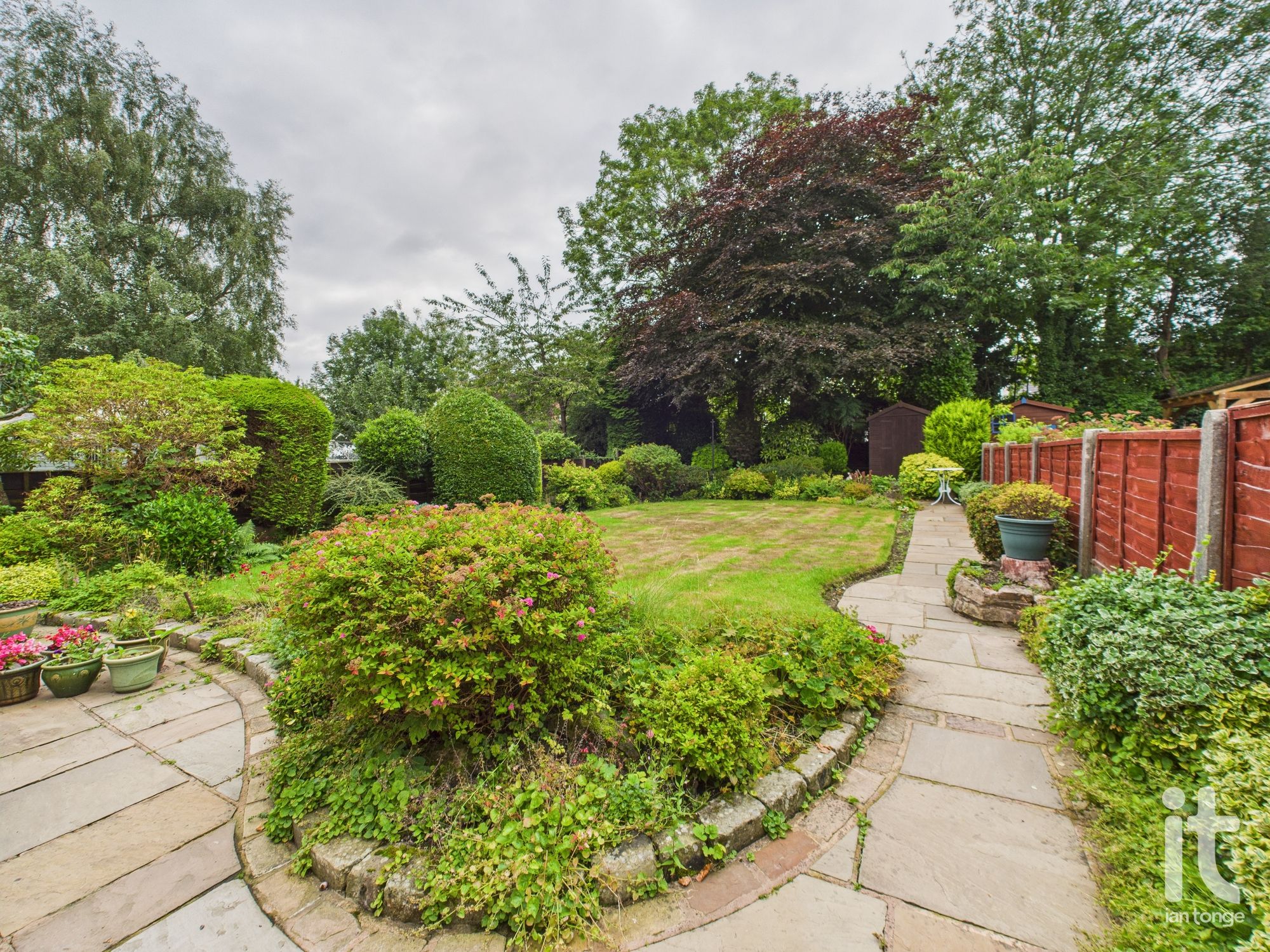 3 bedroom semi-detached house For Sale in Stockport - Photograph 23.