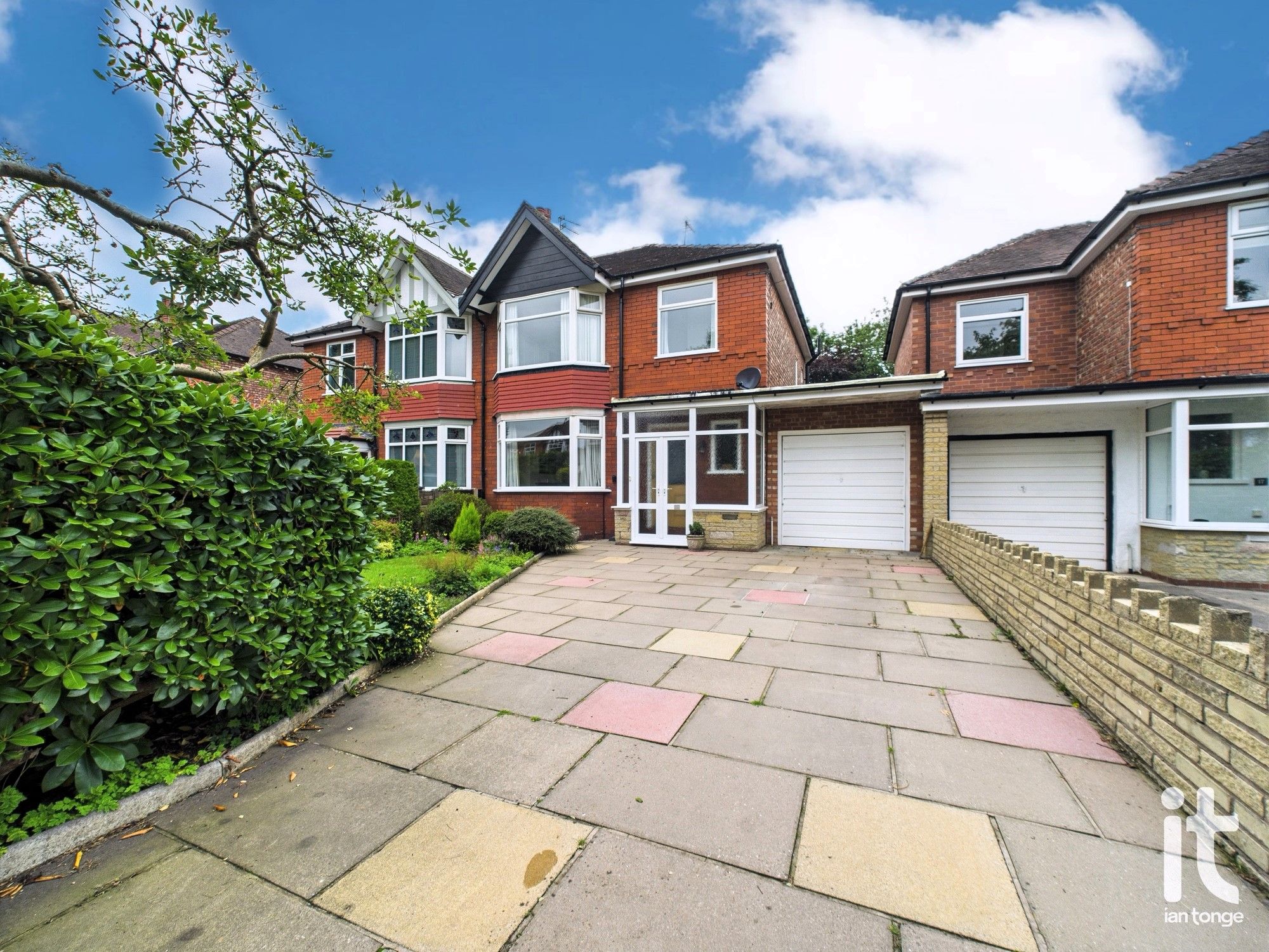 3 bedroom semi-detached house For Sale in Stockport - Photograph 1.