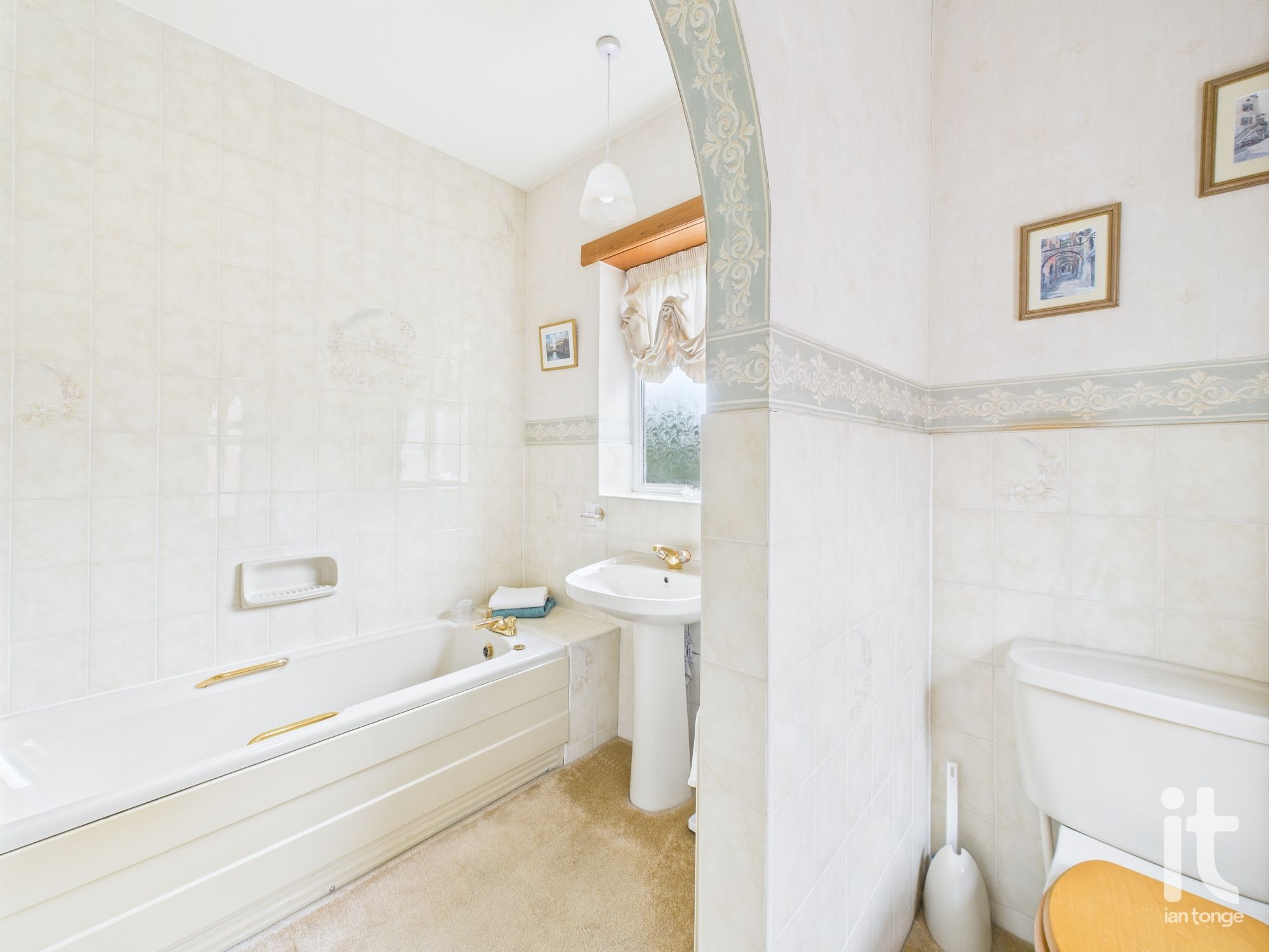 3 bedroom semi-detached house For Sale in Stockport - Photograph 22.