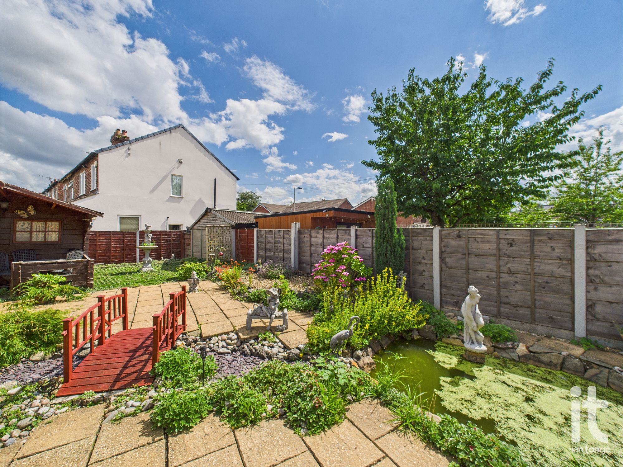 3 bedroom semi-detached house For Sale in Stockport - Photograph 20.