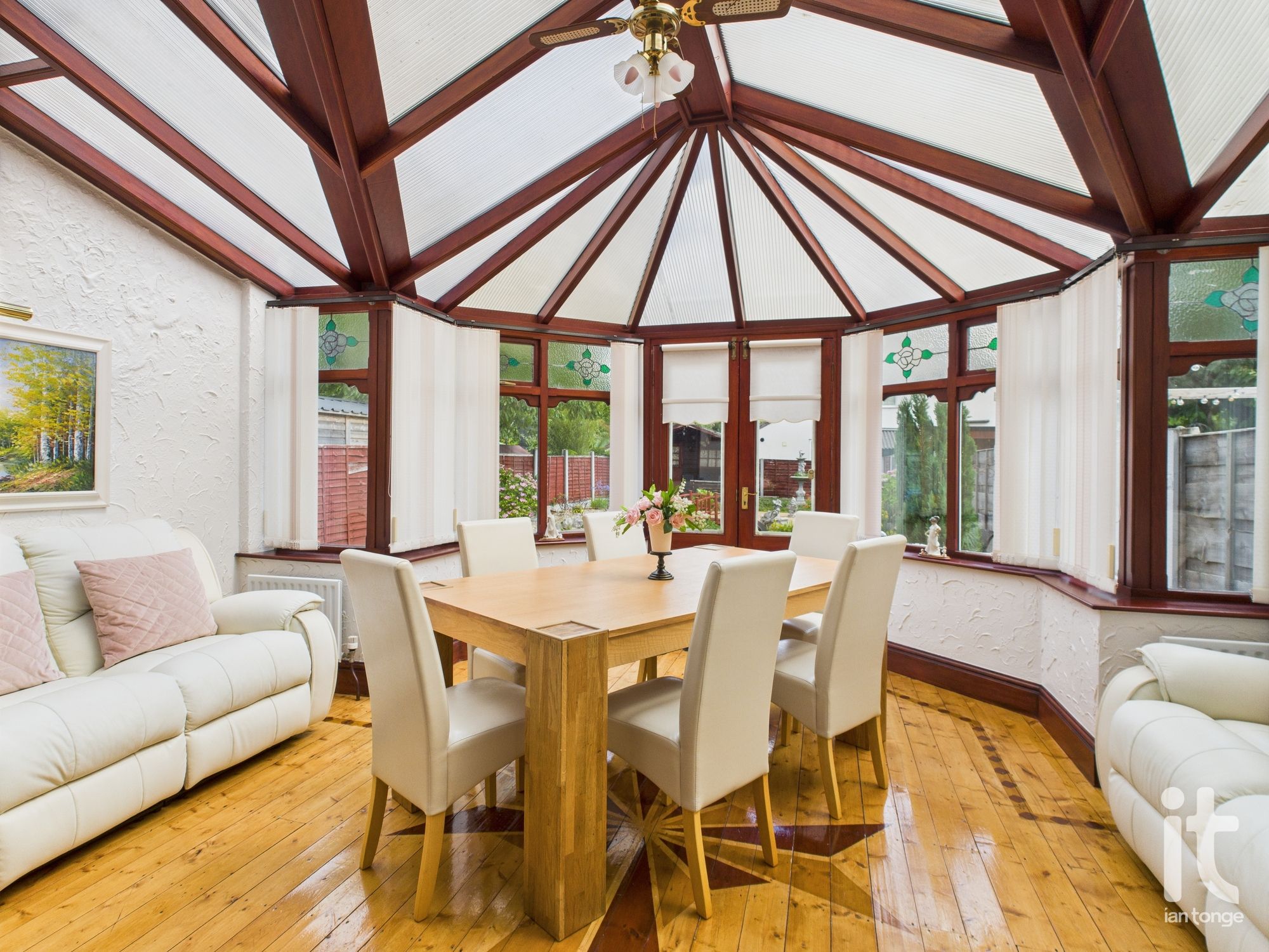 3 bedroom semi-detached house For Sale in Stockport - Photograph 2.
