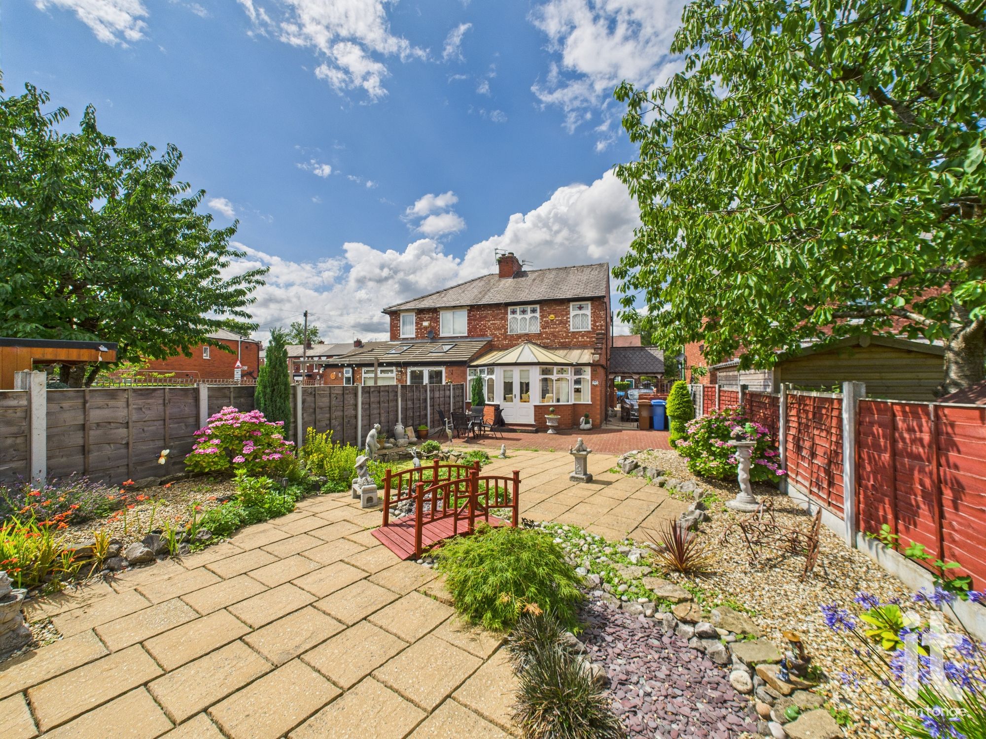 3 bedroom semi-detached house For Sale in Stockport - Photograph 4.