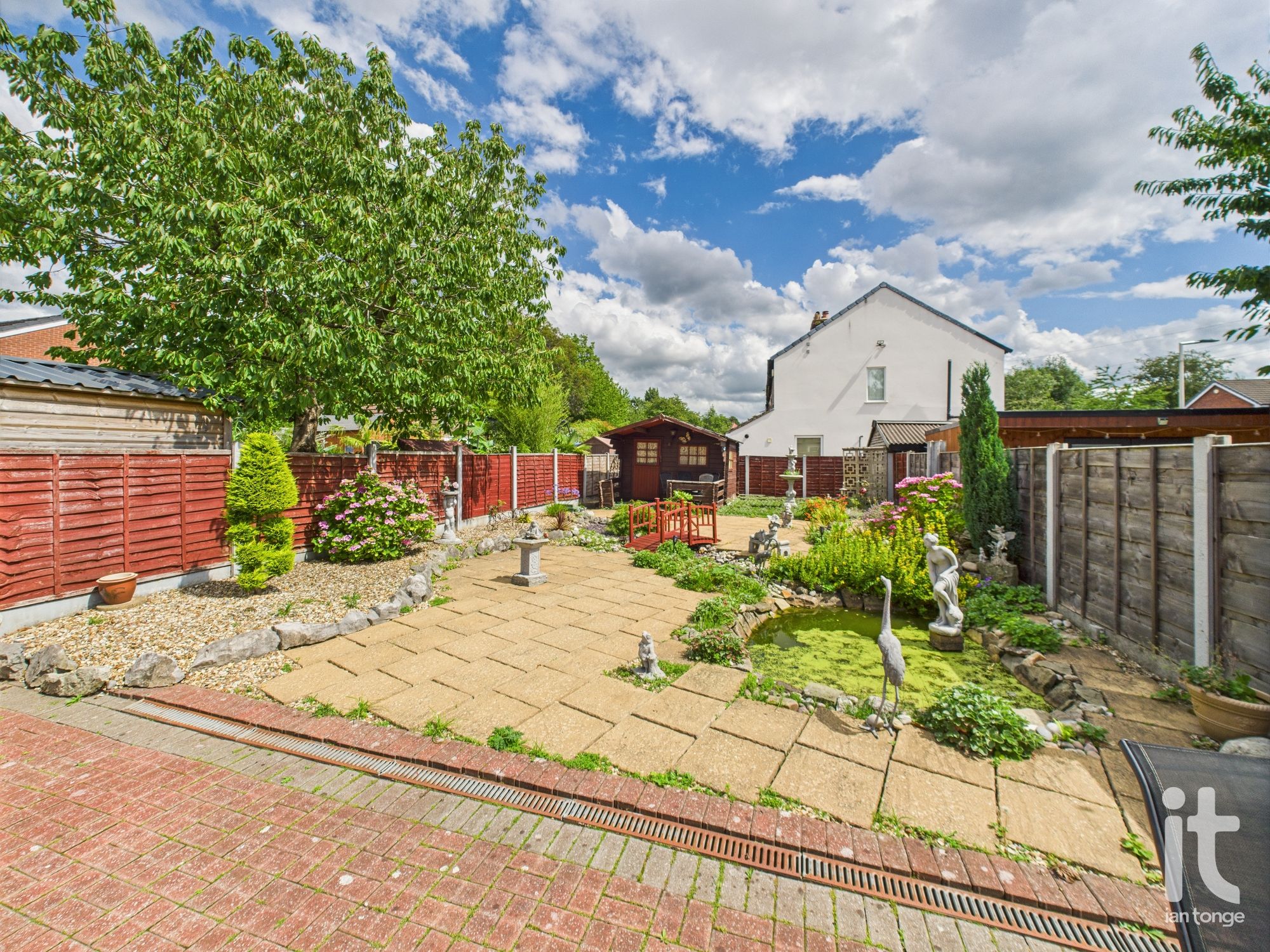 3 bedroom semi-detached house For Sale in Stockport - Photograph 18.