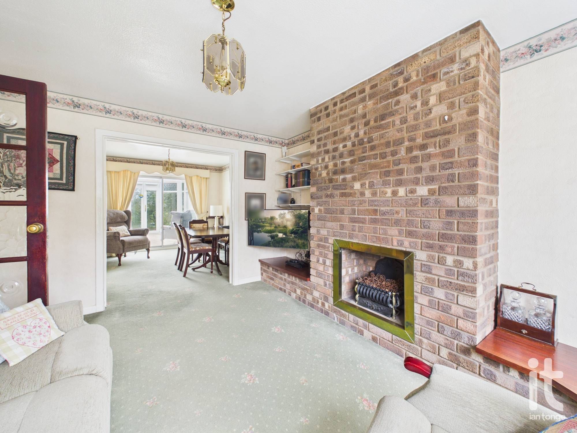 3 bedroom semi-detached house For Sale in Stockport - Photograph 7.