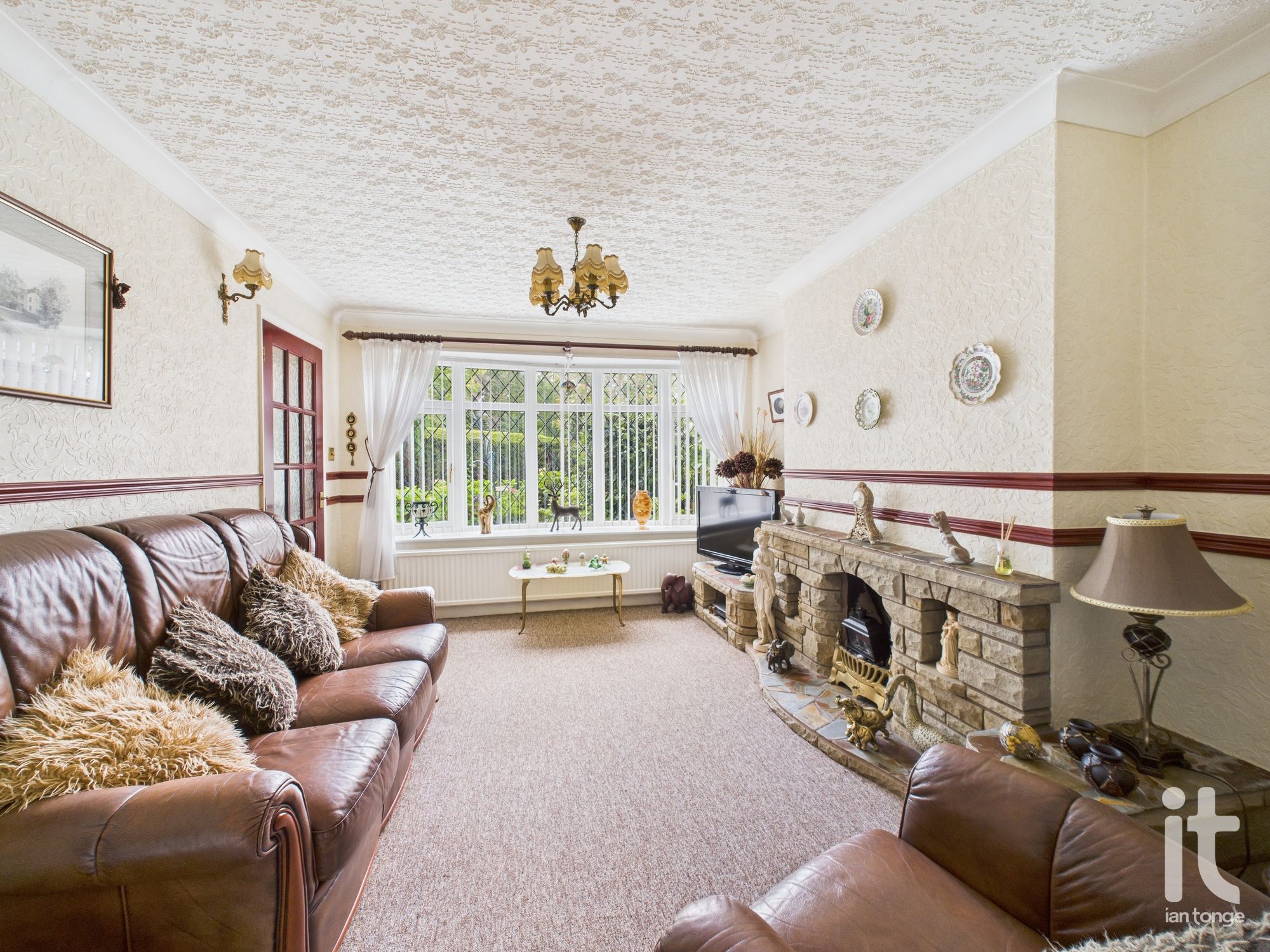 3 bedroom semi-detached dormer house For Sale in Stockport - Photograph 9.