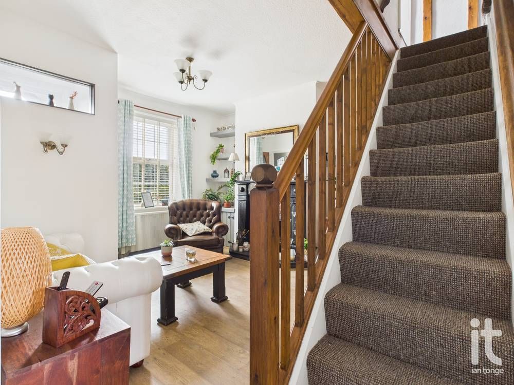 2 bedroom end terraced house For Sale in Stockport - Photograph 8.