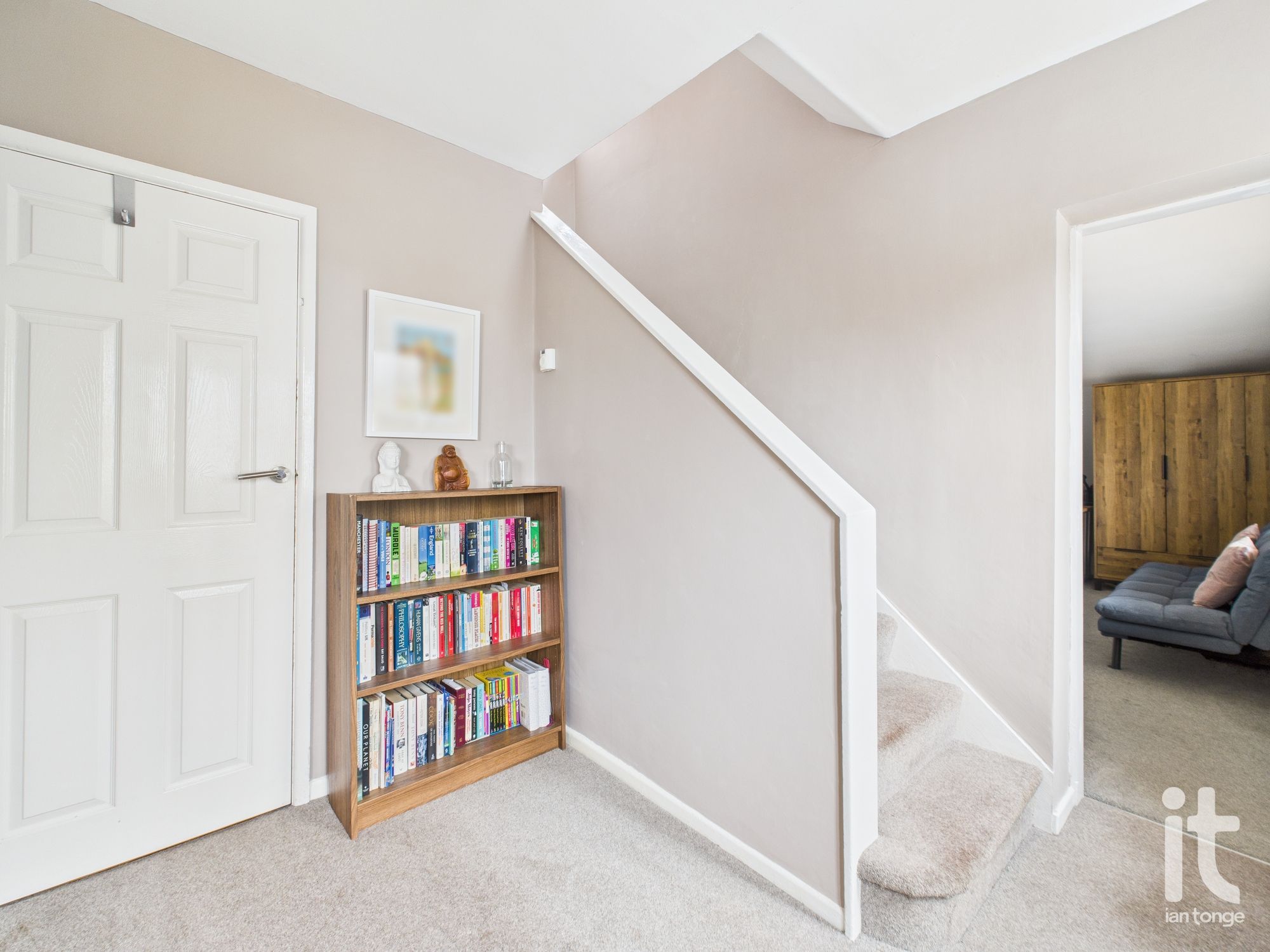 4 bedroom semi-detached house For Sale in Stockport - Photograph 5.