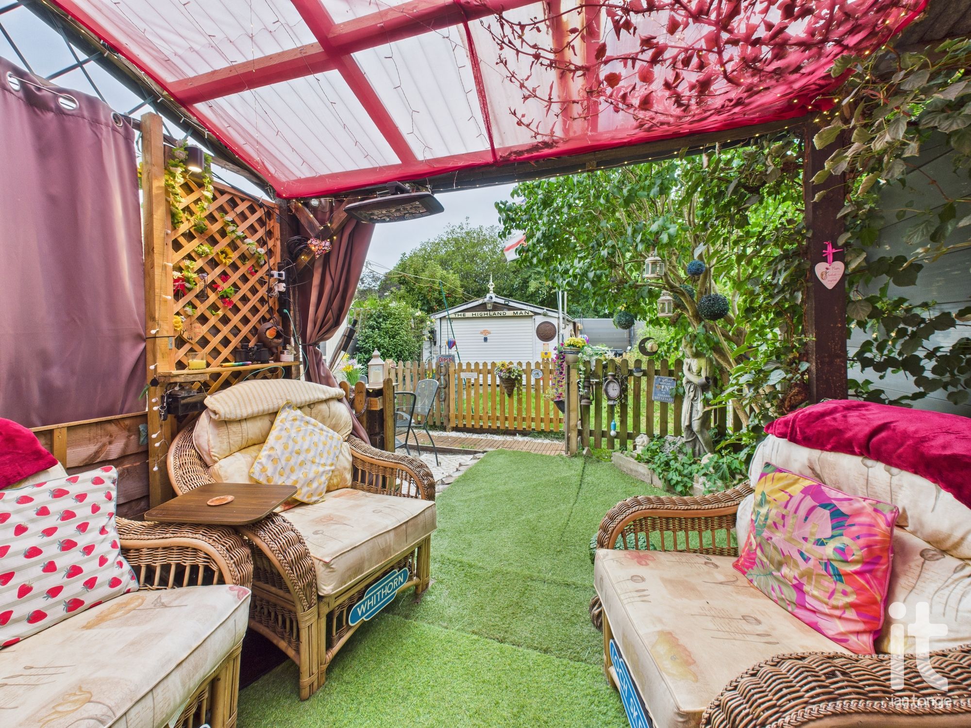 3 bedroom semi-detached house For Sale in Stockport - Photograph 15.