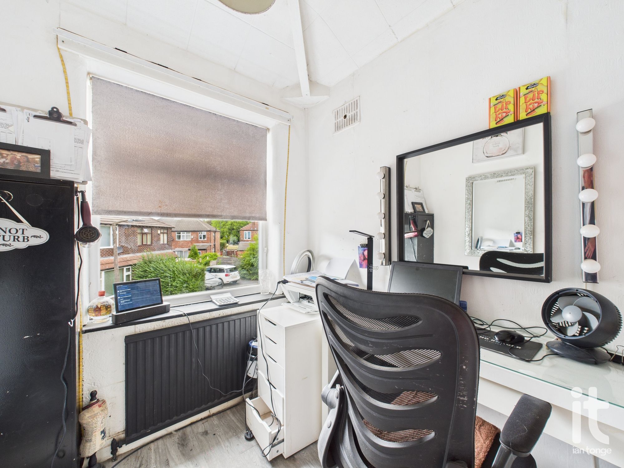 3 bedroom semi-detached house For Sale in Stockport - Photograph 13.