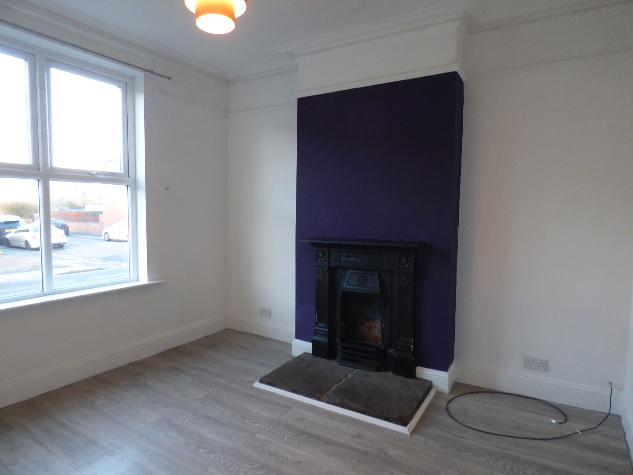 3 bedroom mid terraced house To Let in Stockport - Photograph 4.