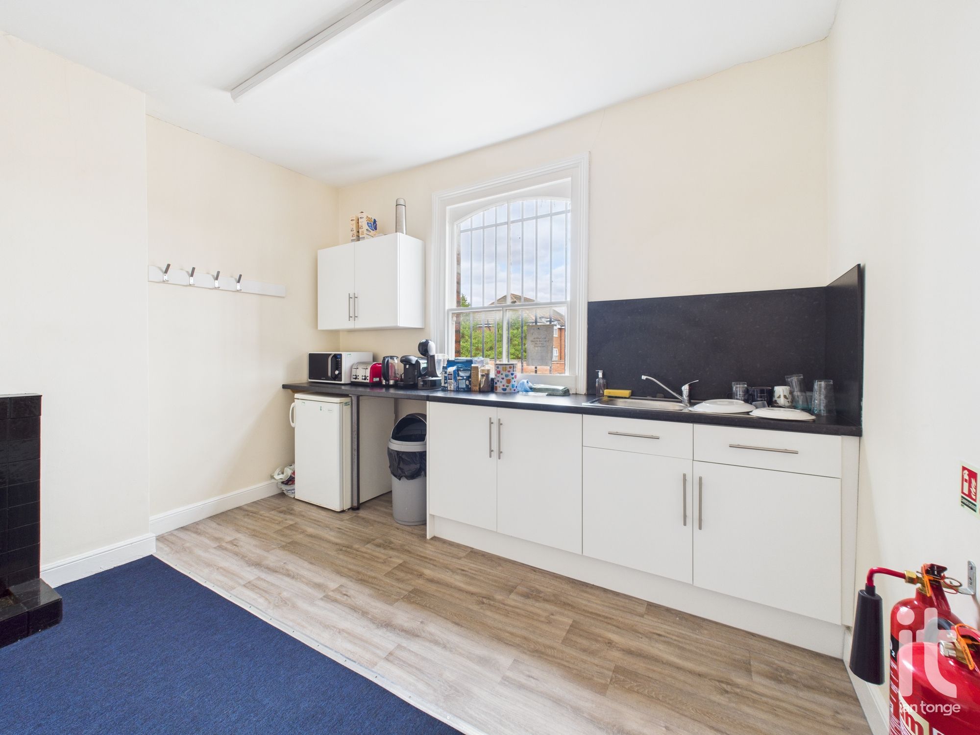 Office For Sale in Stockport - Photograph 15.