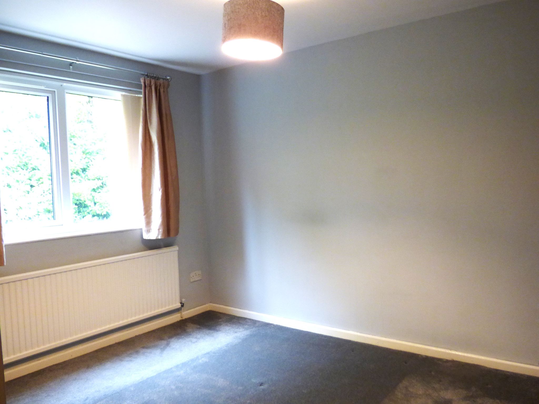 3 bedroom mews house To Let in Stockport - Bedroom Two.