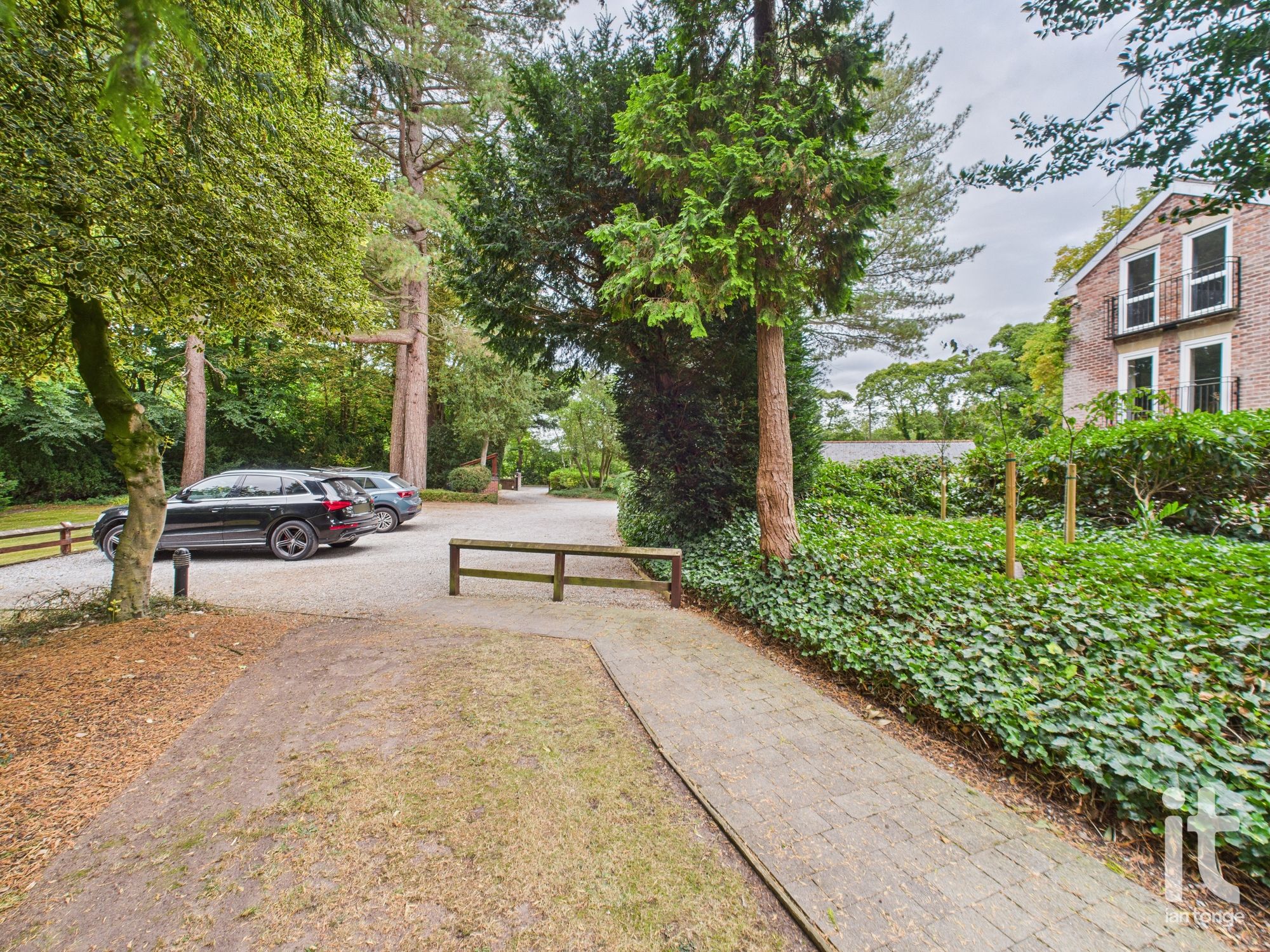 2 bedroom apartment flat/apartment For Sale in Stockport - Photograph 16.