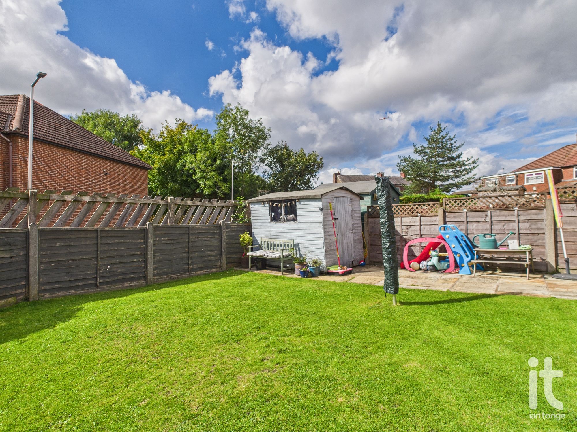 3 bedroom semi-detached house For Sale in Stockport - Photograph 21.