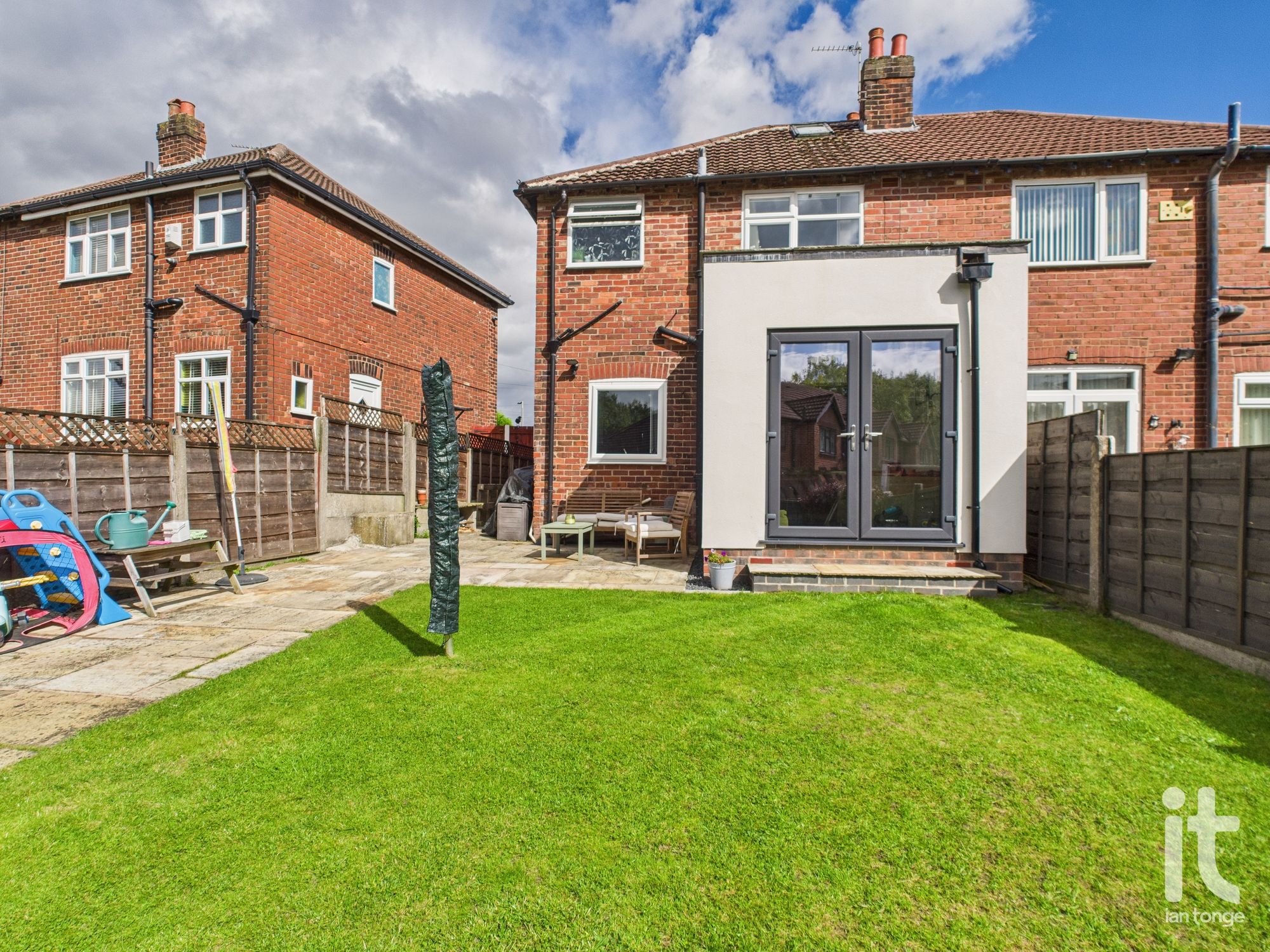 3 bedroom semi-detached house For Sale in Stockport - Photograph 4.