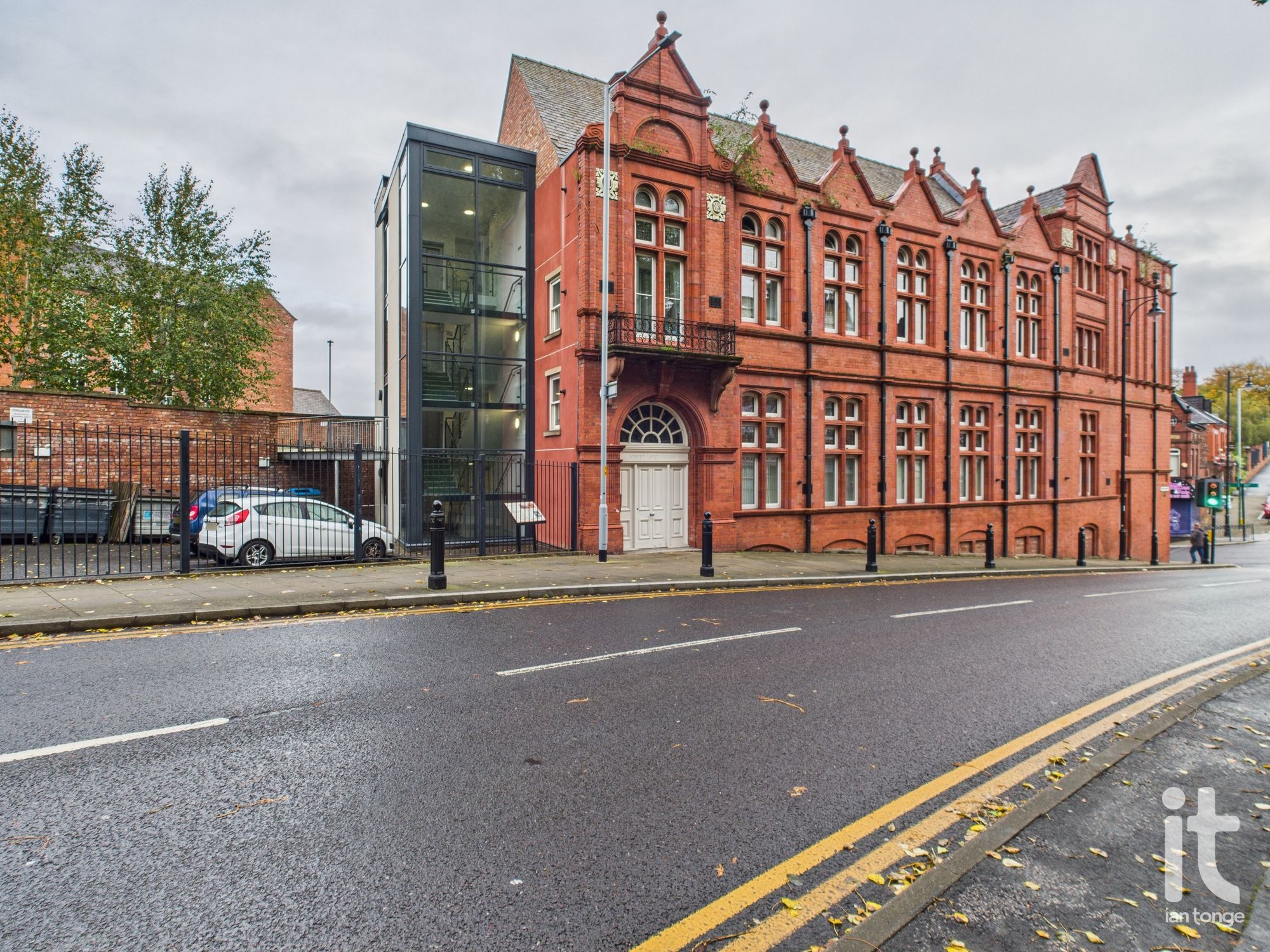 2 bedroom apartment flat/apartment For Sale in Stockport - Photograph 24.