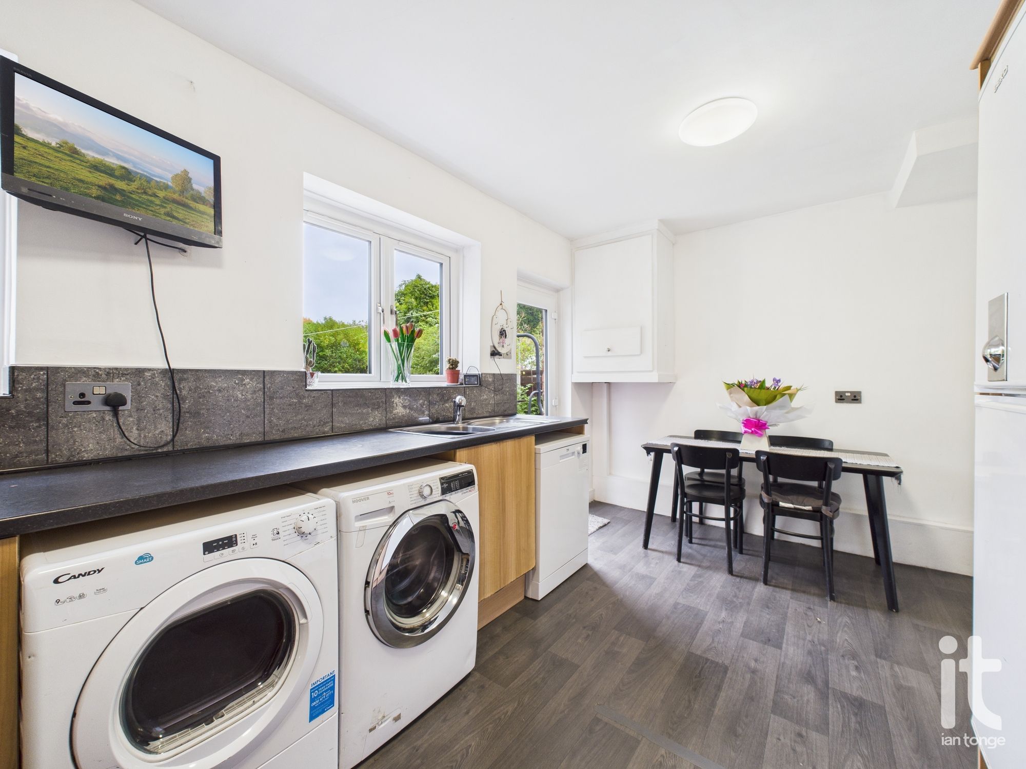 3 bedroom semi-detached house For Sale in Stockport - Photograph 10.