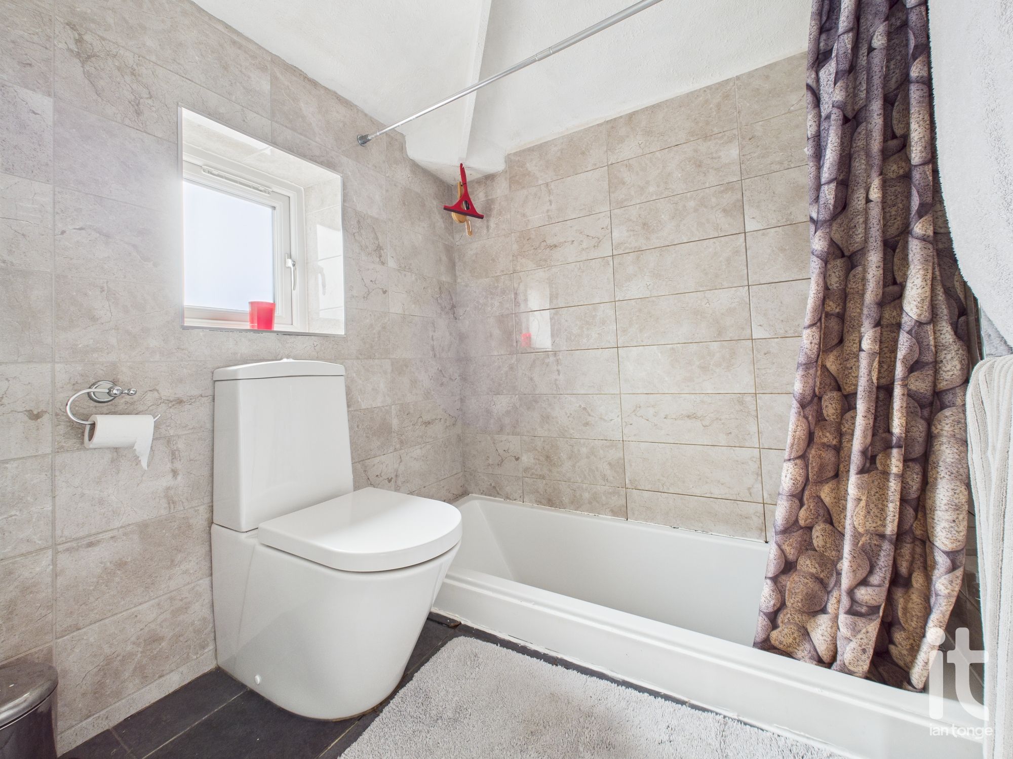 3 bedroom semi-detached house For Sale in Stockport - Photograph 23.