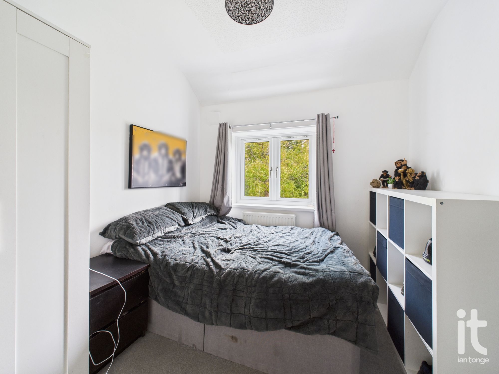3 bedroom semi-detached house For Sale in Stockport - Photograph 15.