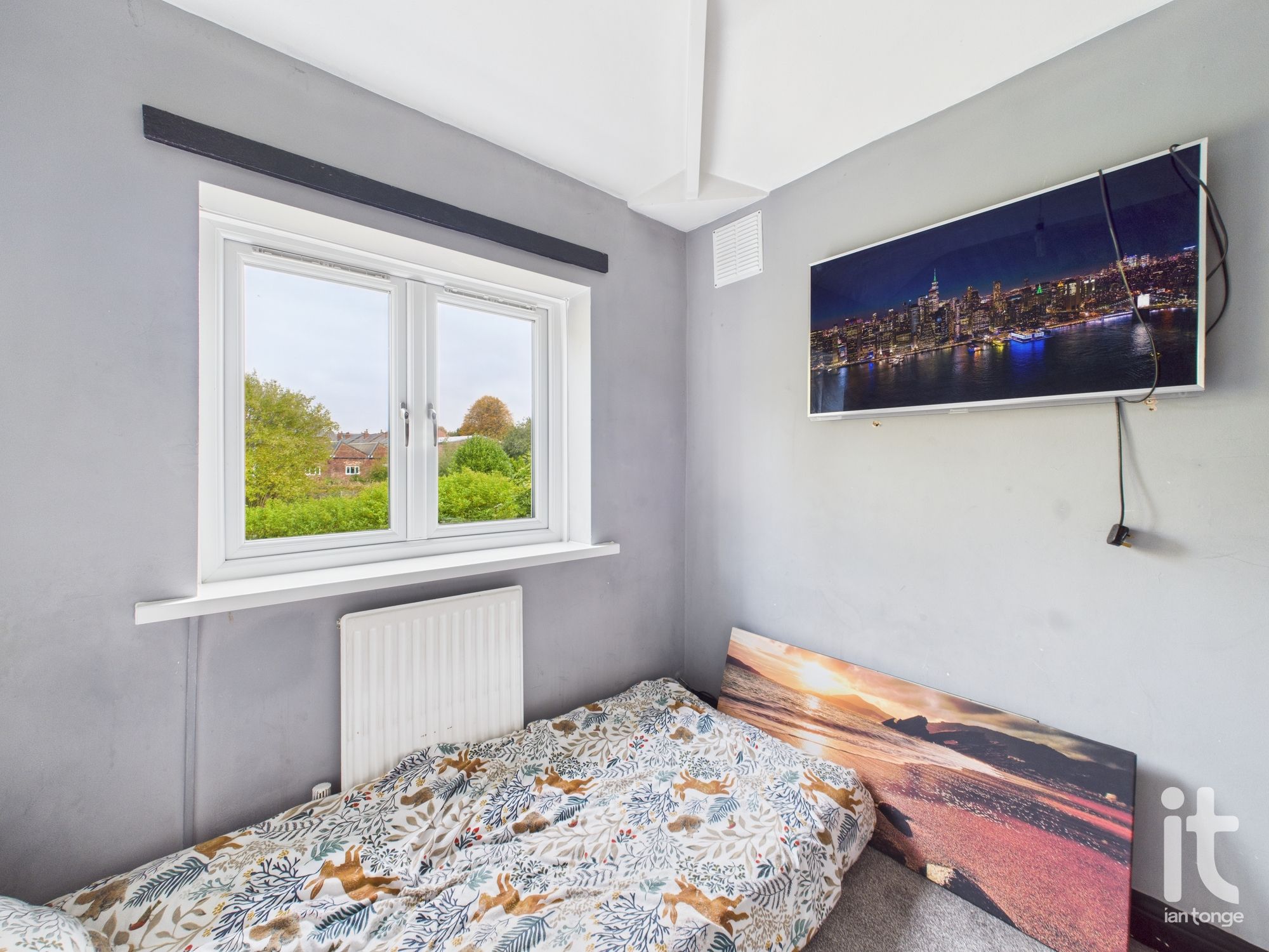 3 bedroom semi-detached house For Sale in Stockport - Photograph 13.