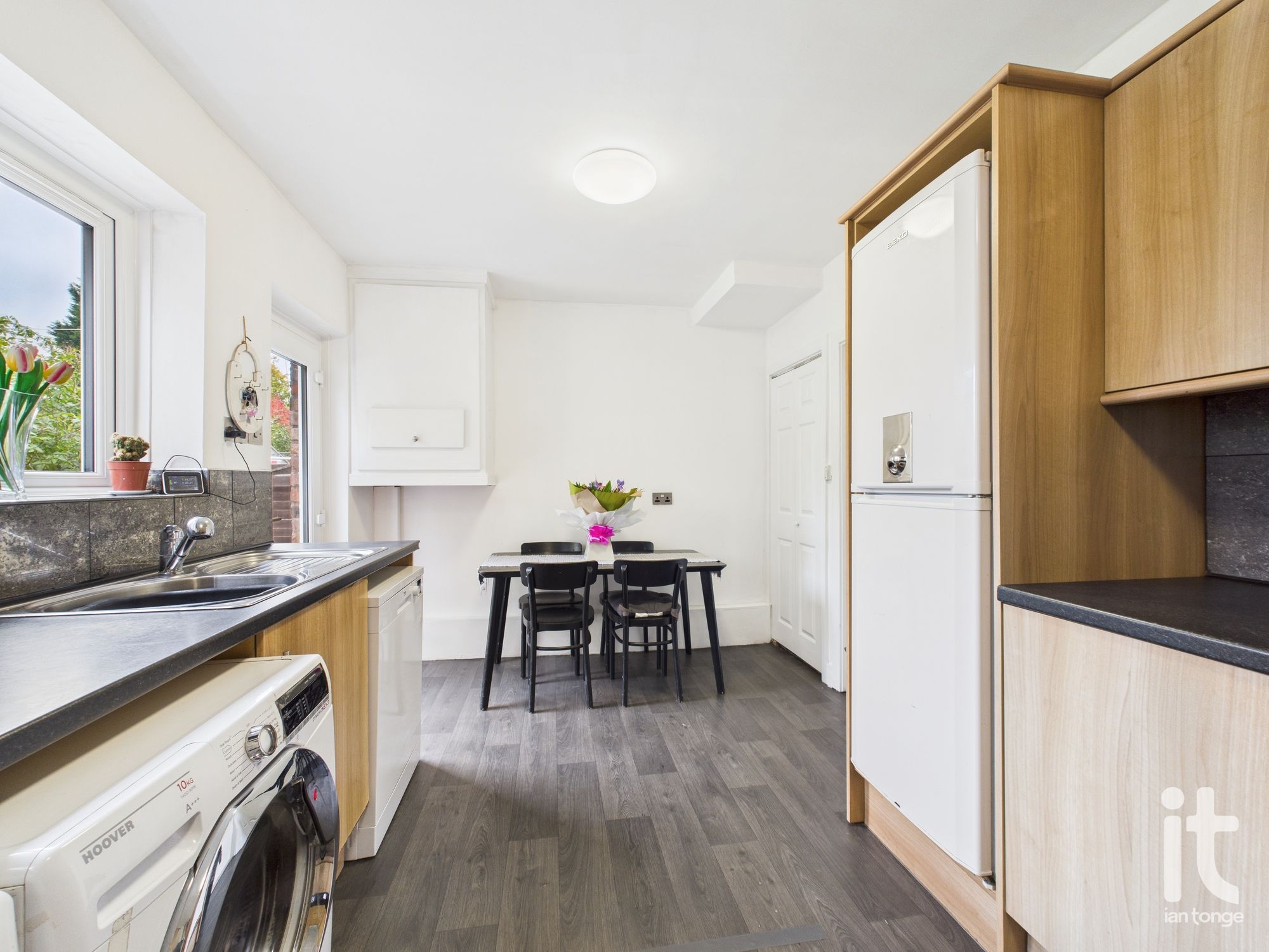 3 bedroom semi-detached house For Sale in Stockport - Photograph 11.