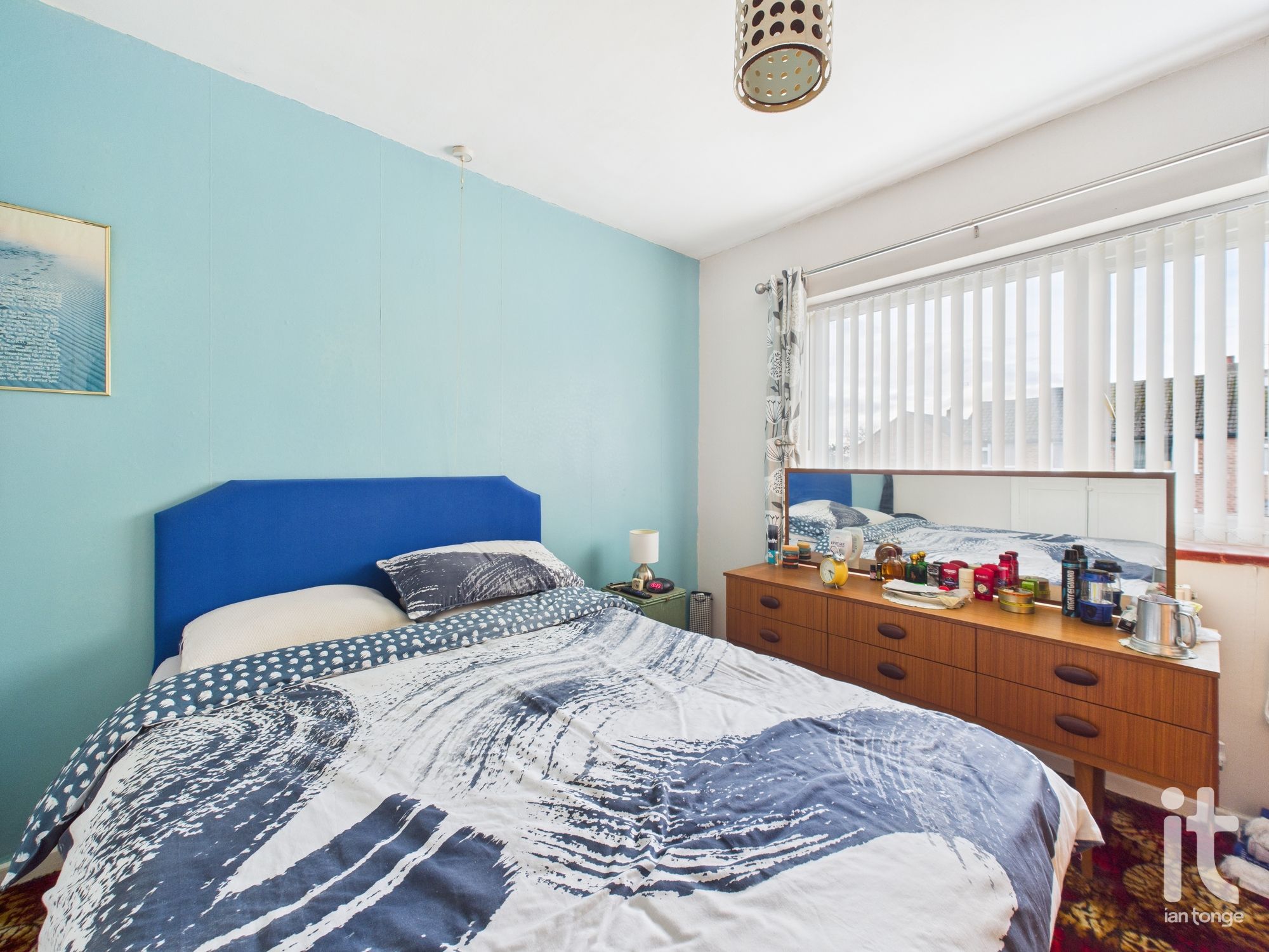 3 bedroom semi-detached house For Sale in Stockport - Photograph 11.