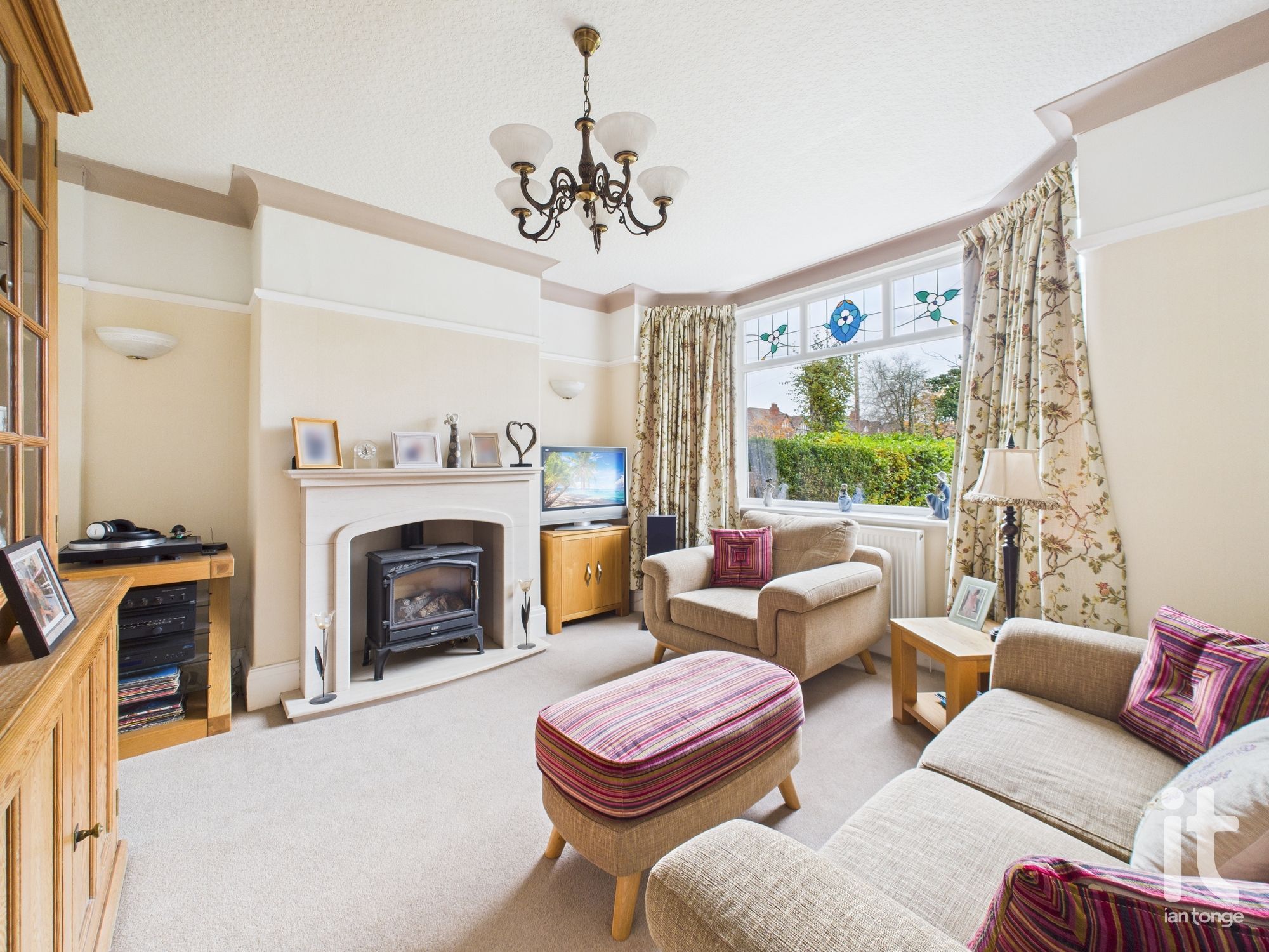 3 bedroom semi-detached house For Sale in Stockport - Photograph 16.